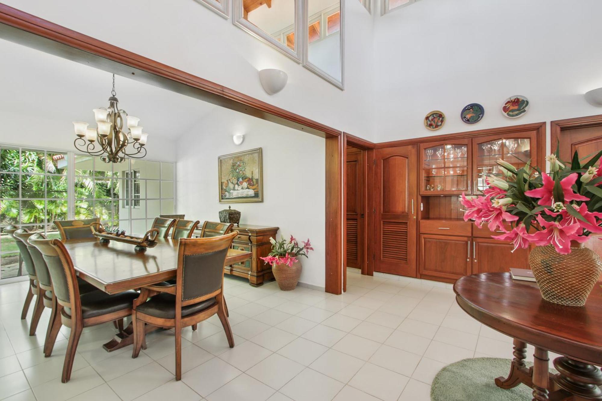 Amazing In With Included In Price Maid And Waiter * La Romana