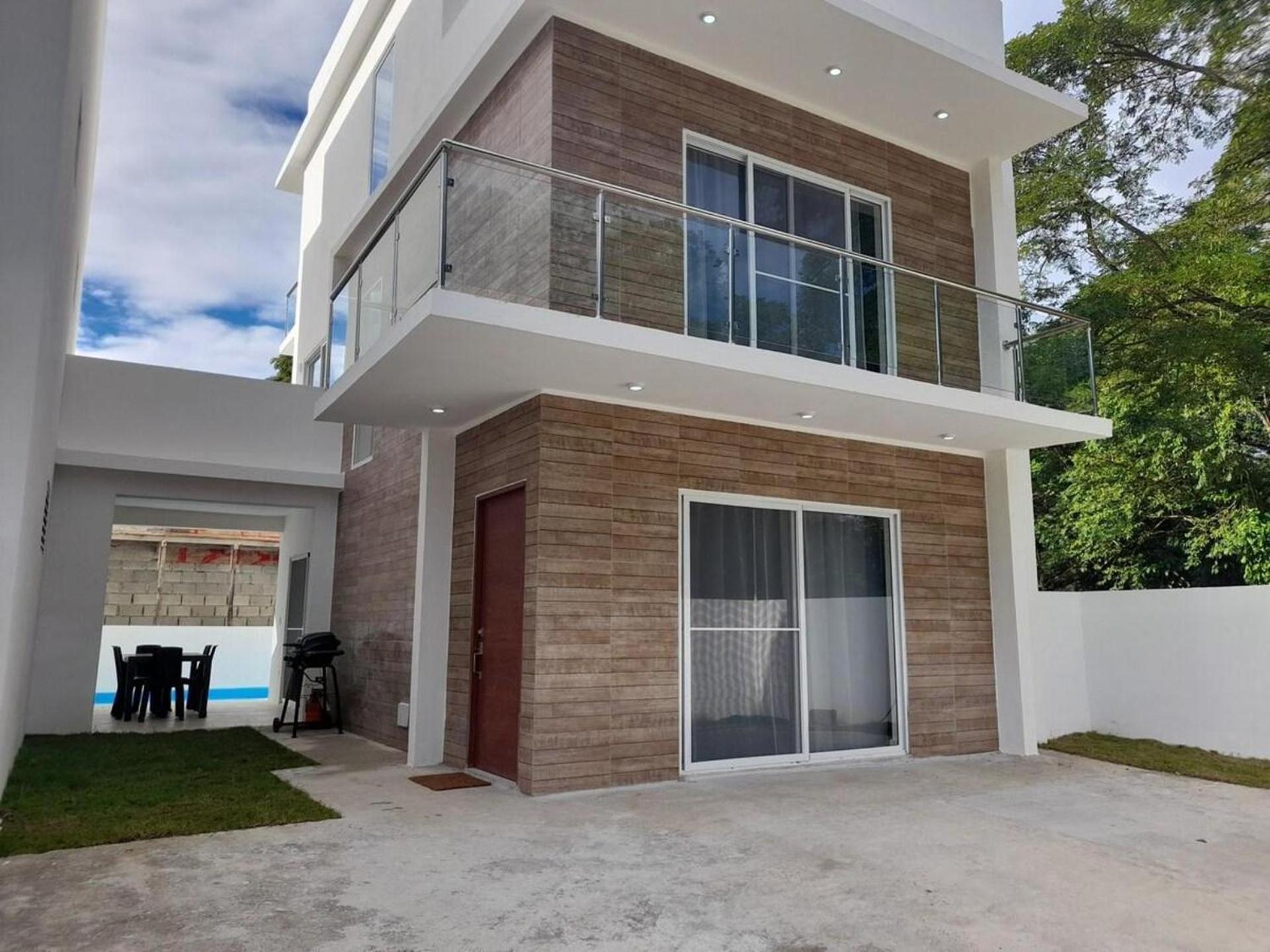 Villa Tropical Paradise In