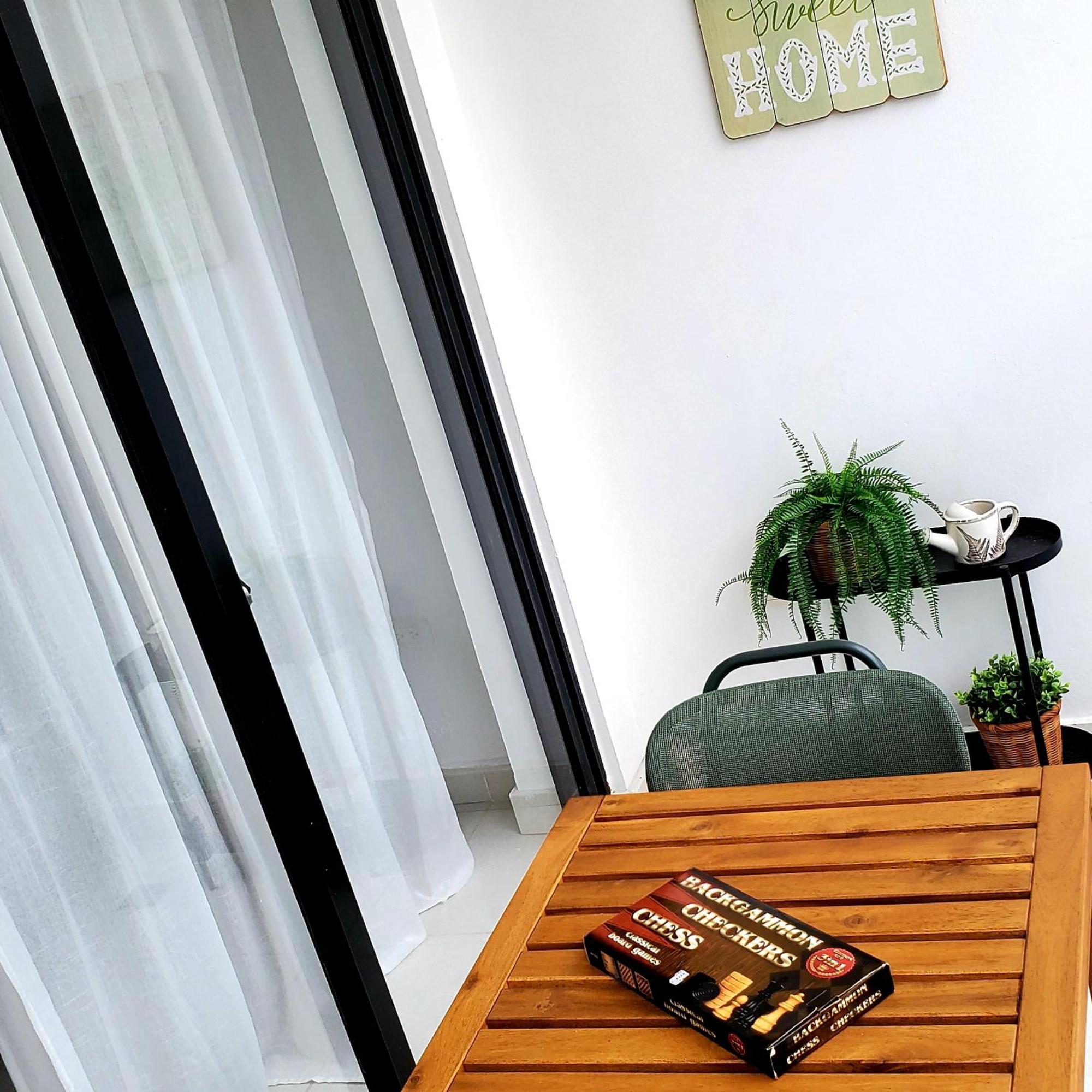 King Bed With Ac, Wifi And Gym, No Blackouts, Garden Towers I, Santiago Rd * Santiago De Los Caballeros