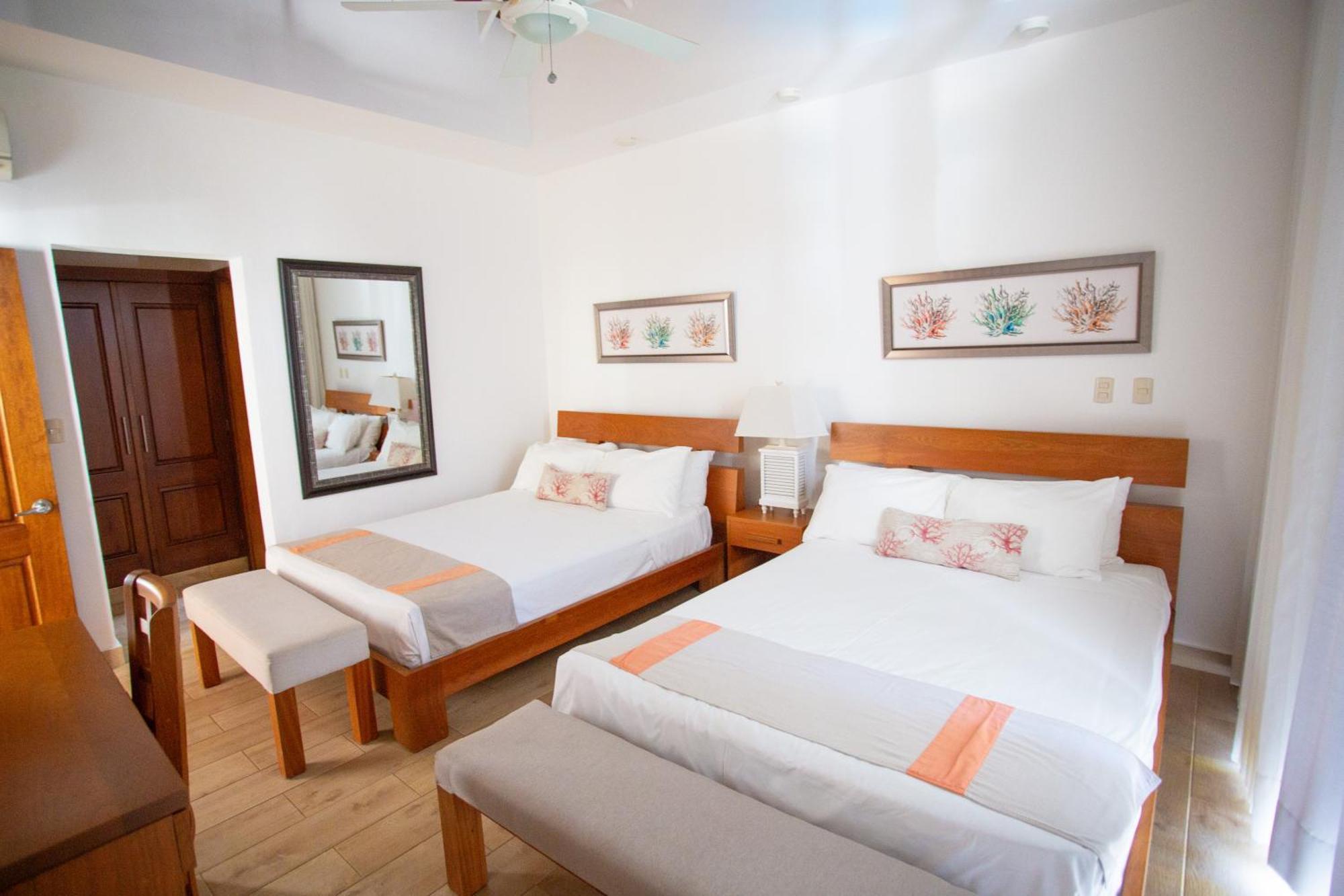 Resort Ocean Village Deluxe