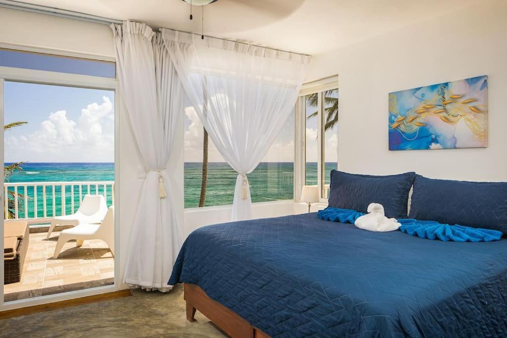 Apartment Stunning Ocean View Penthouse, Kite