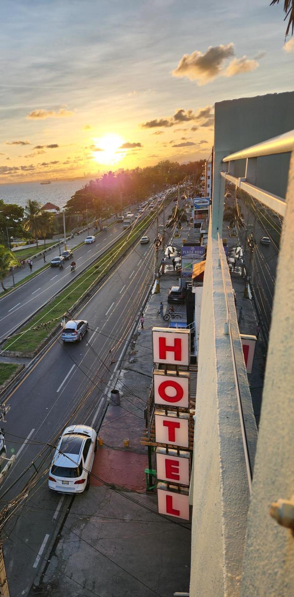 Bellamar Hotel 3*
