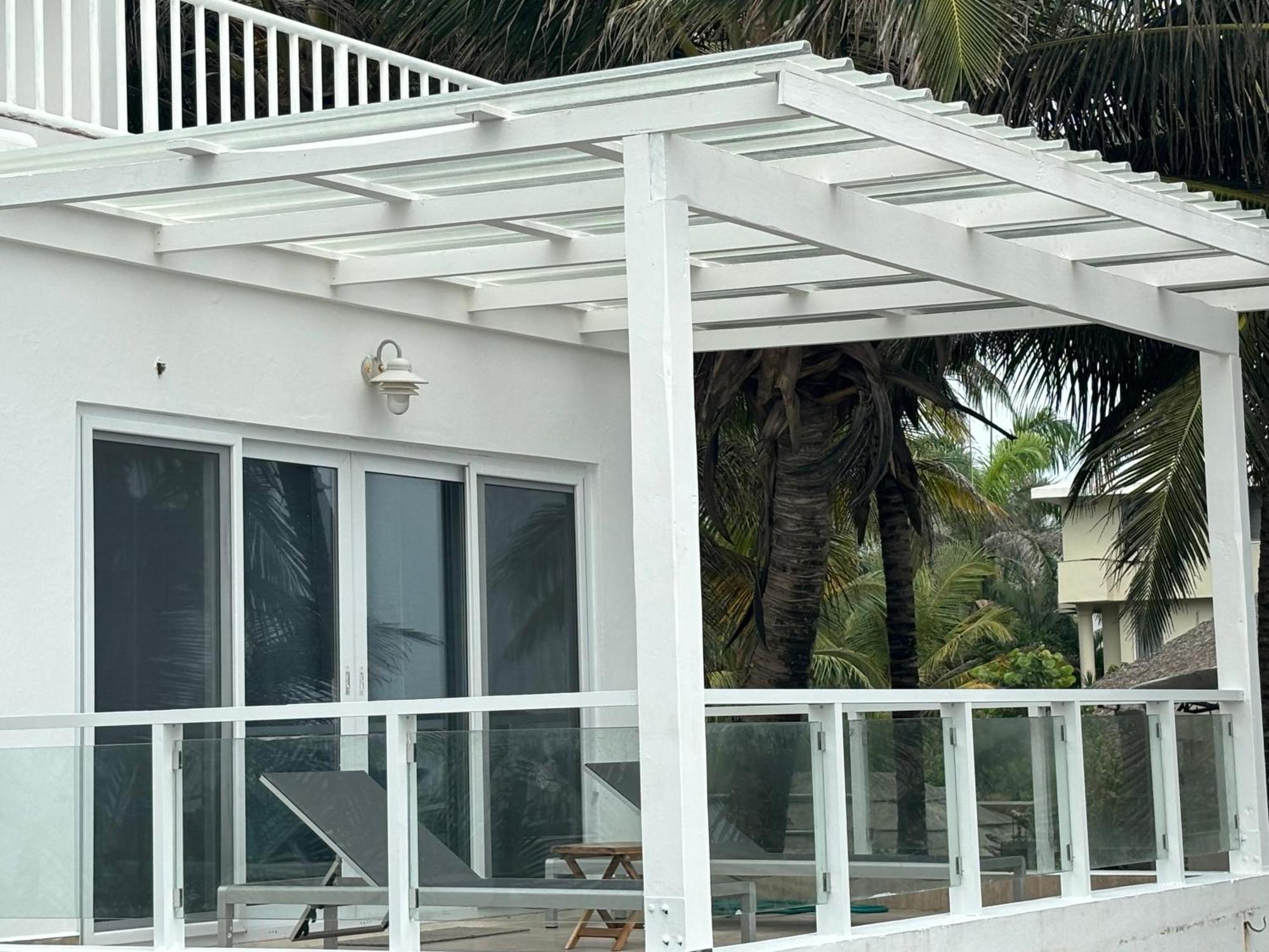 Panoramic Views Two Decks 1st Row Ocean Kite Cabarete