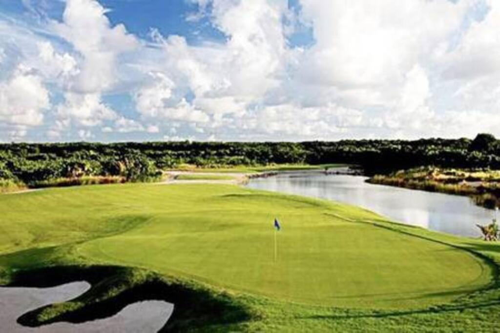 Apartment Brand New And Golf In *
