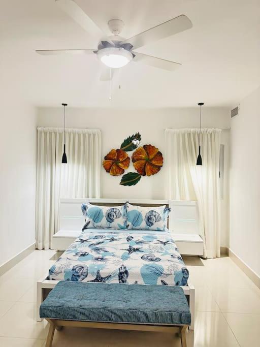Vacation Ocean Front Apartment *