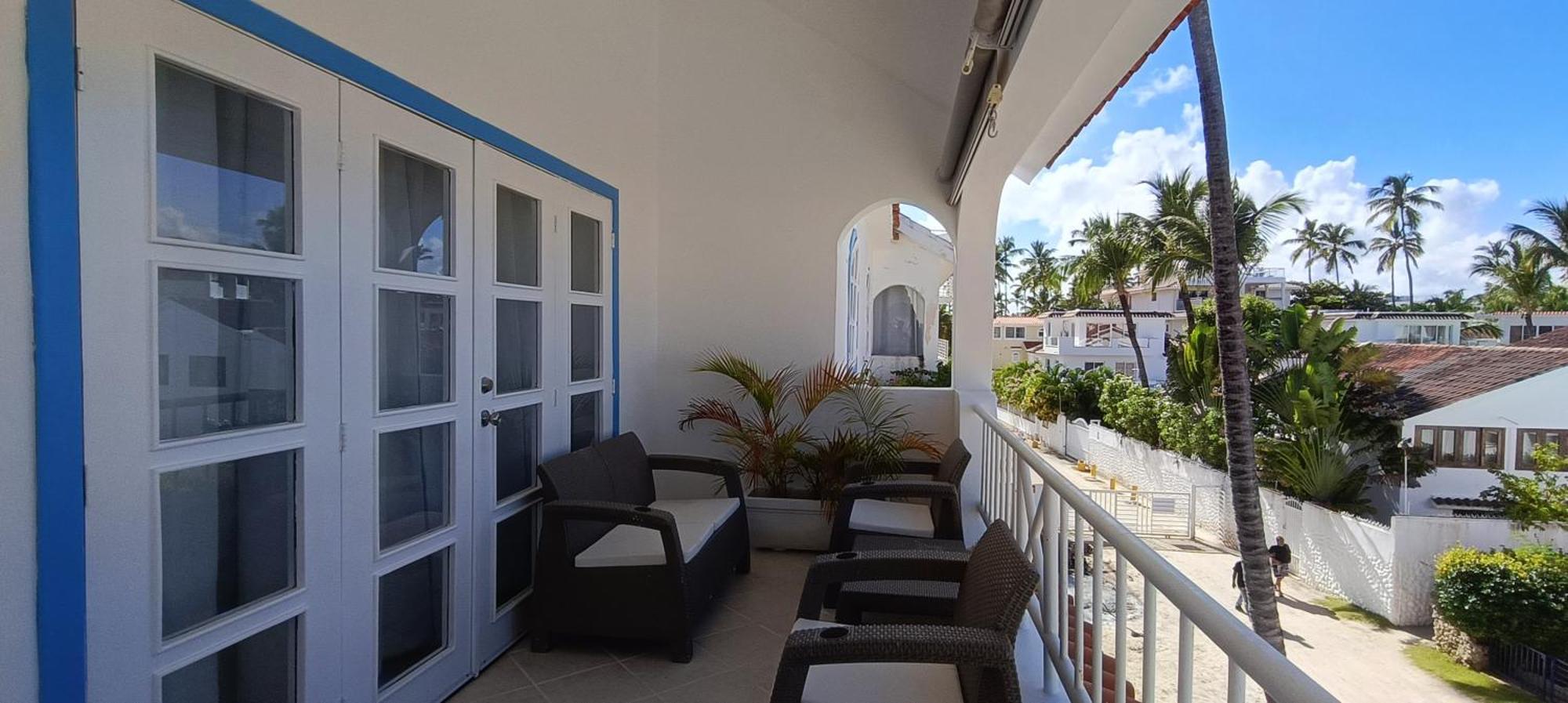 Flor Del Mar Beachfront 3*