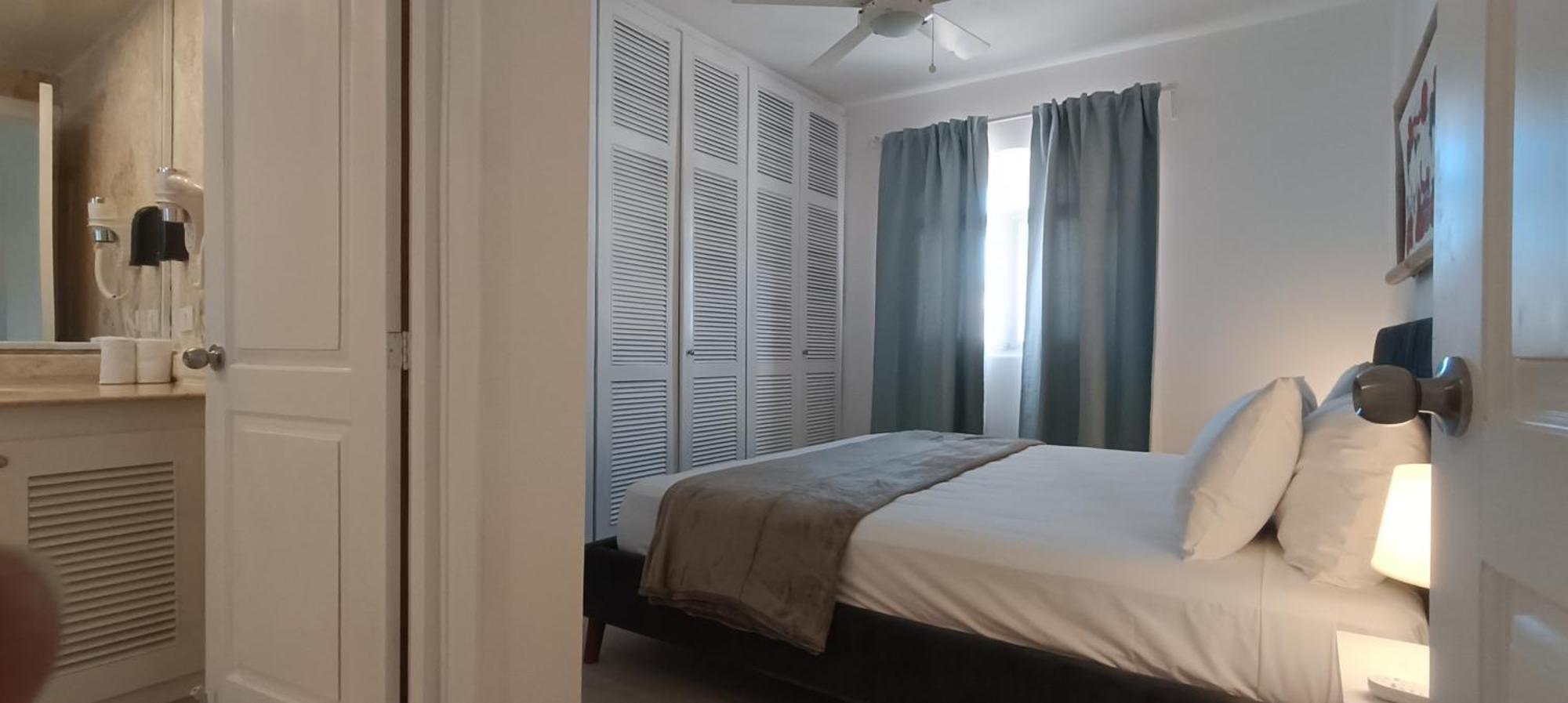 Flor Del Mar Beachfront 3*