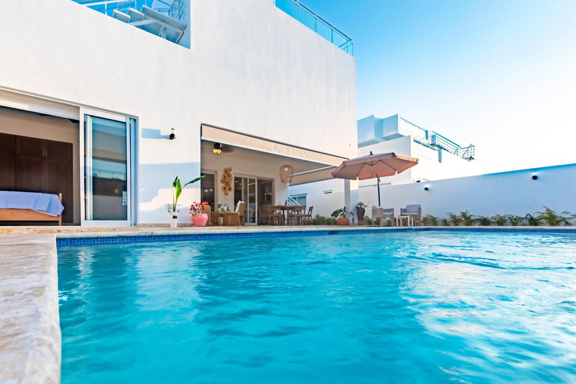 Ruby Bella Villa