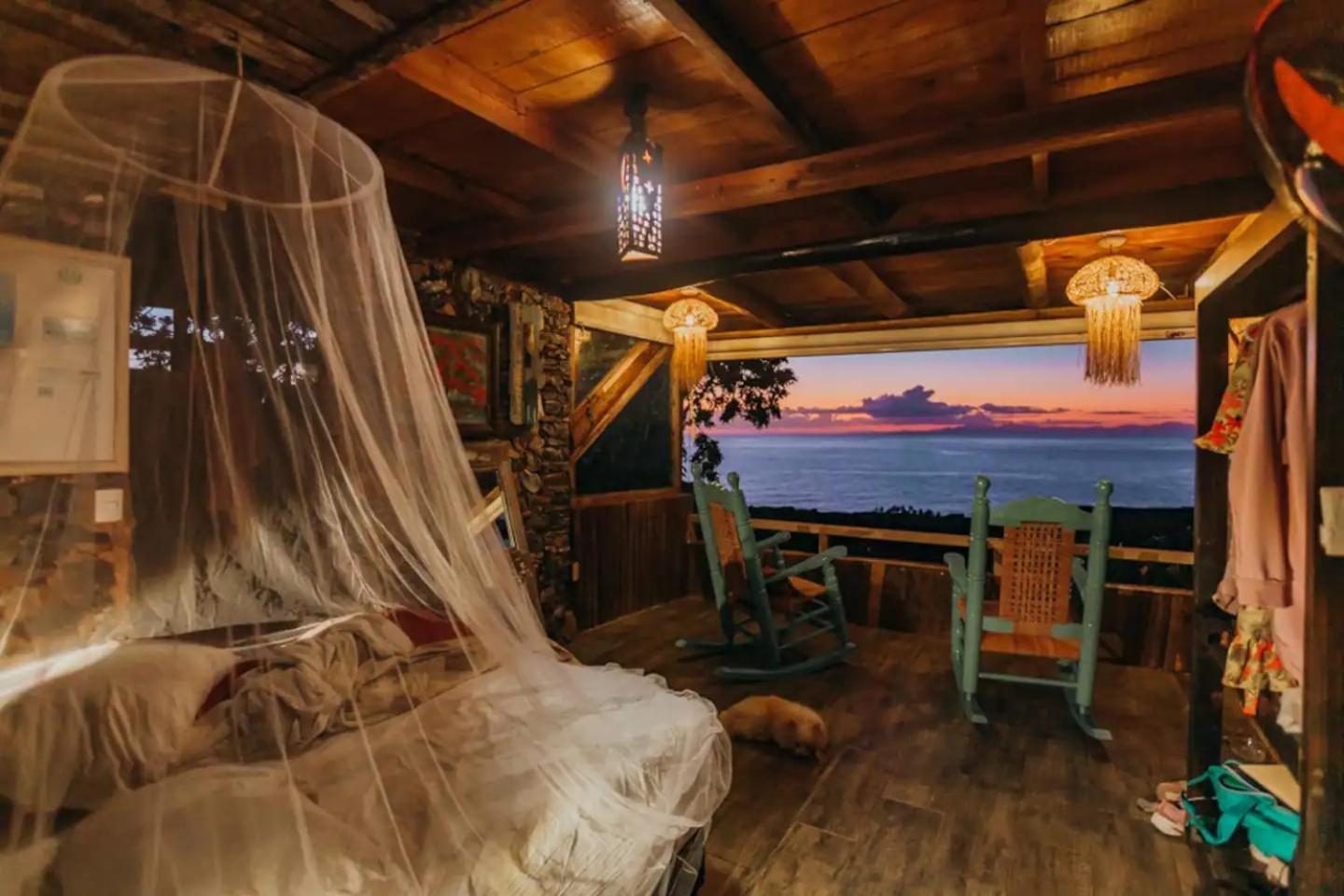 Casa El Paraiso, Eco
