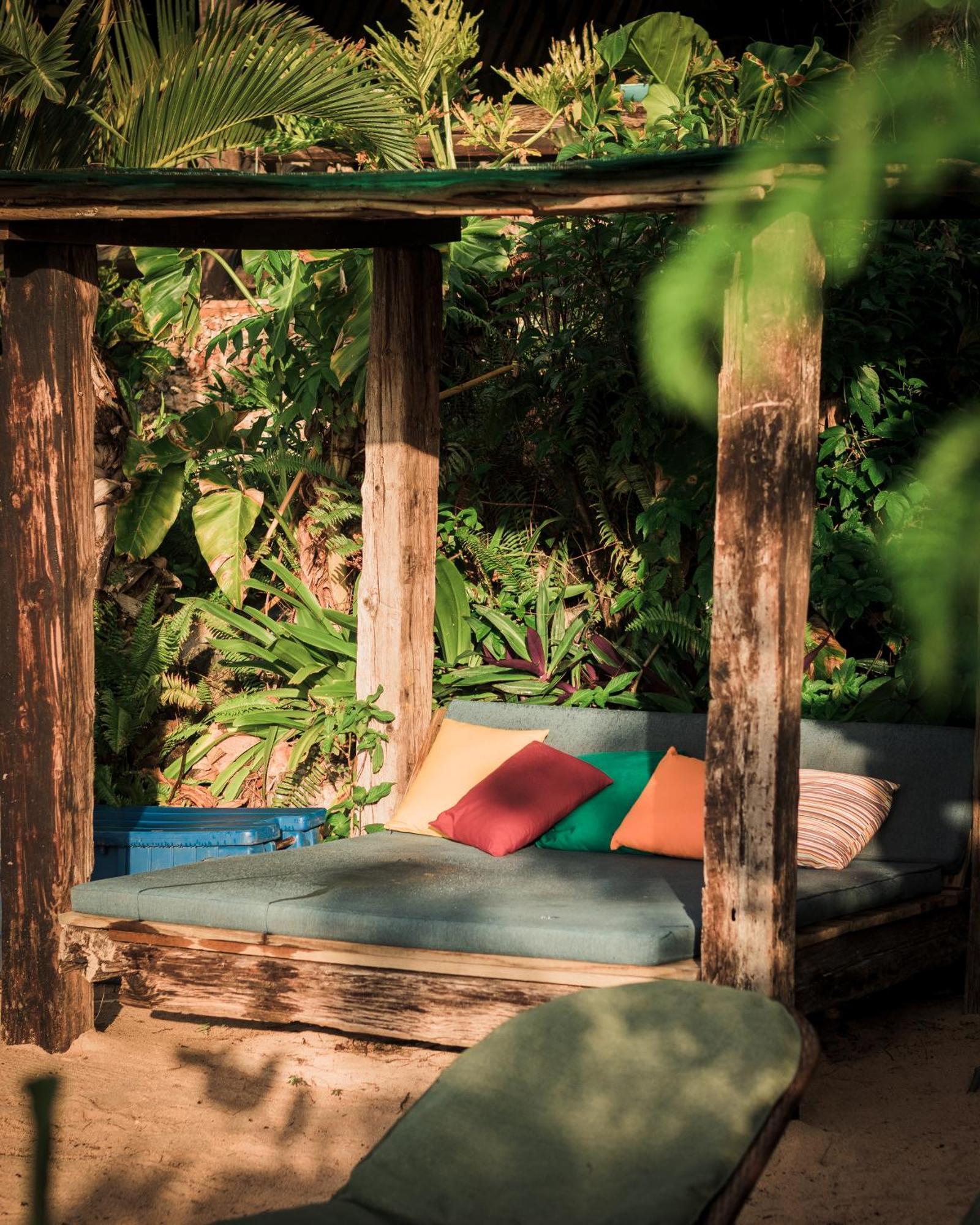 Casa El Paraiso, Eco