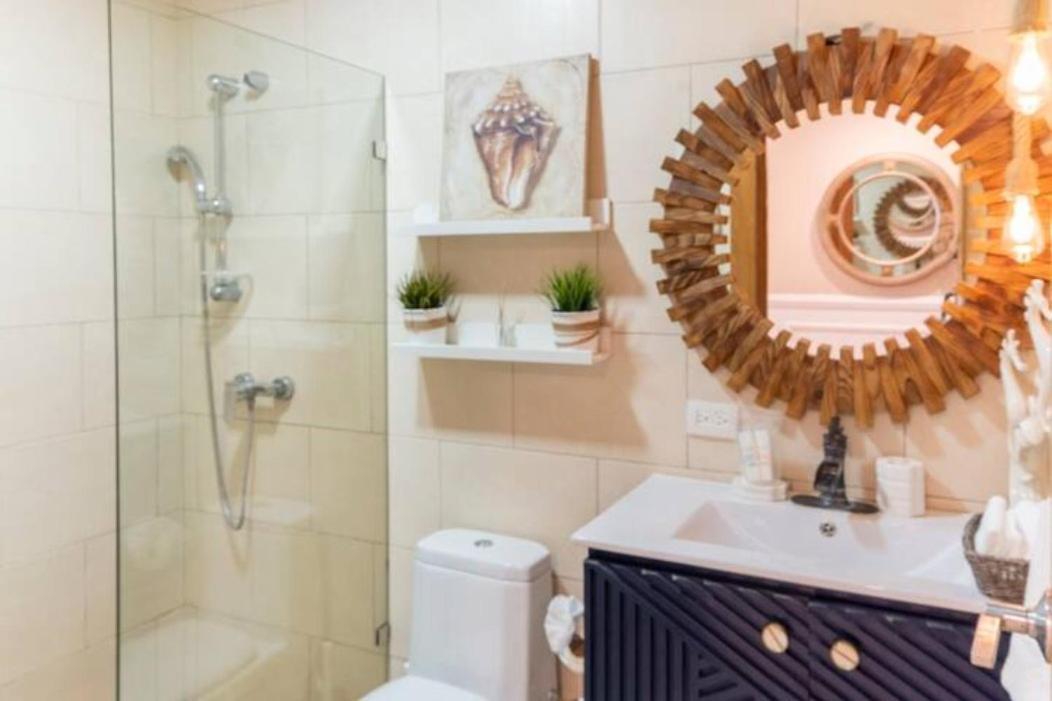 Luxury Beachfront 2br At Olas, *