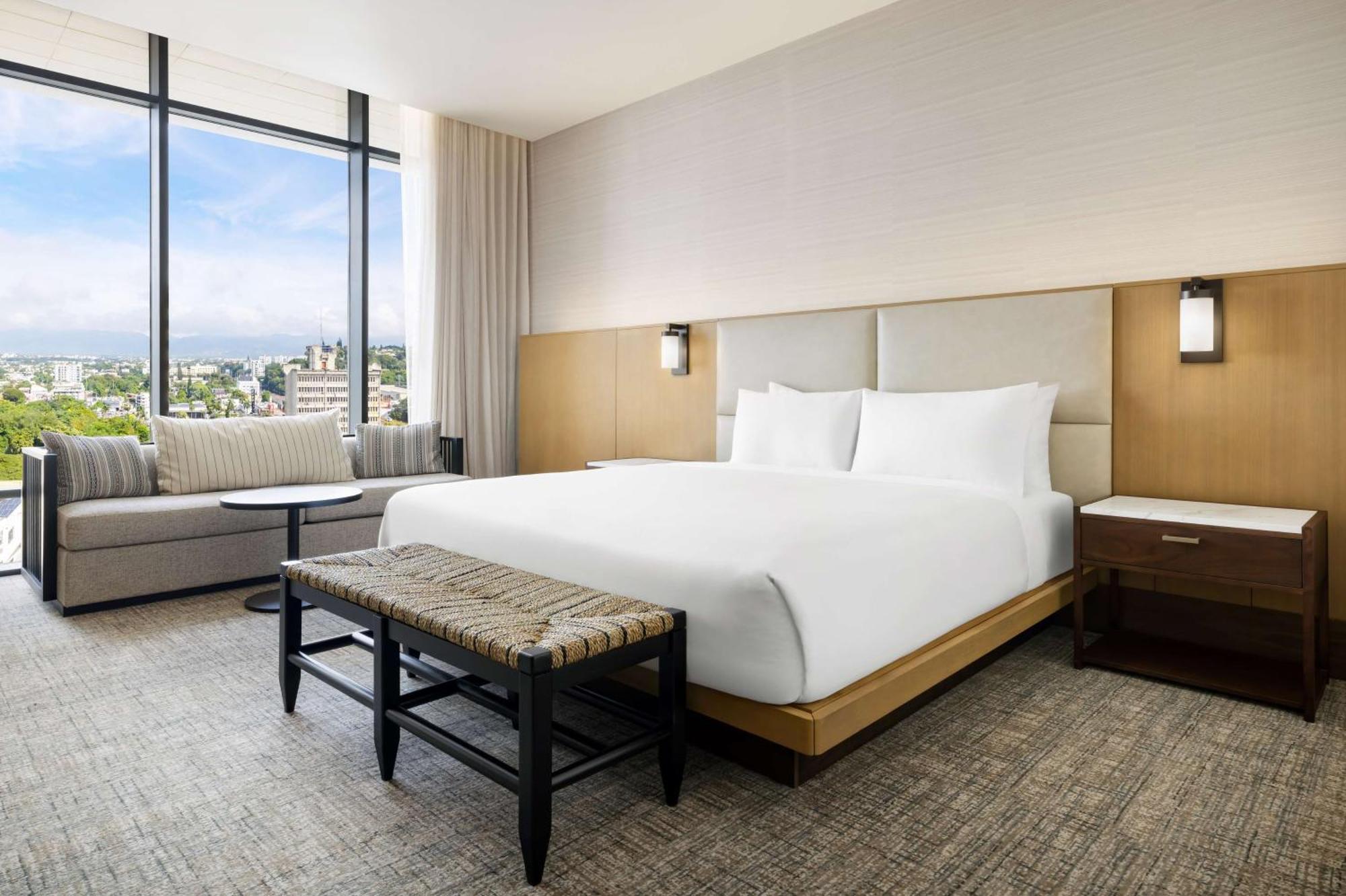 Santiago, Curio Collection By Hilton Hotel