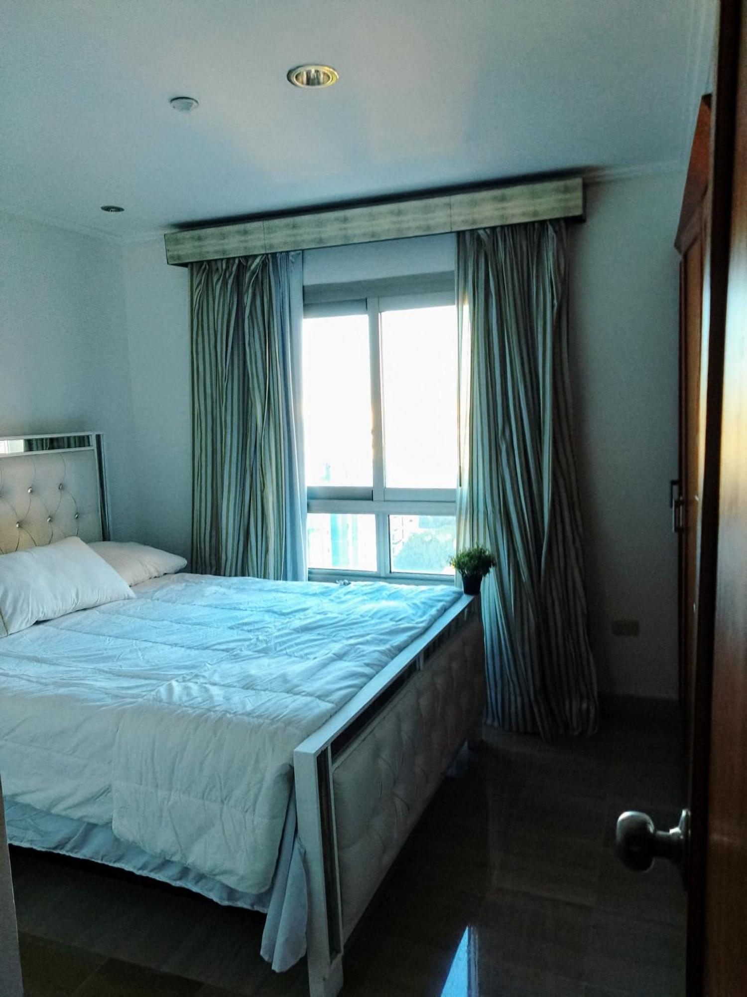 Vista Al Mar En Compartido Homestay Santo Domingo