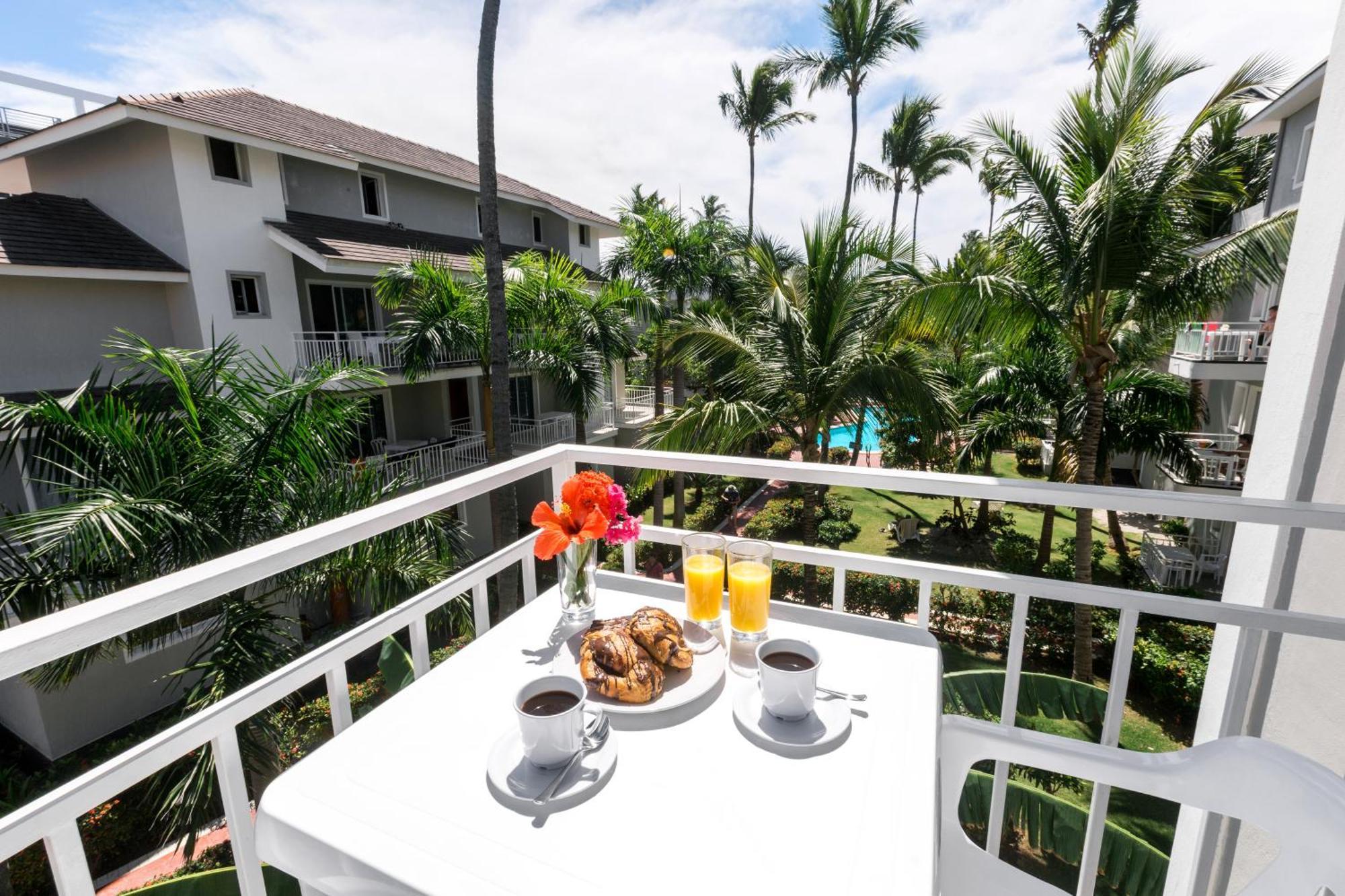 Hotel Tropicana Deluxe Playa Los Corales Punta Cana