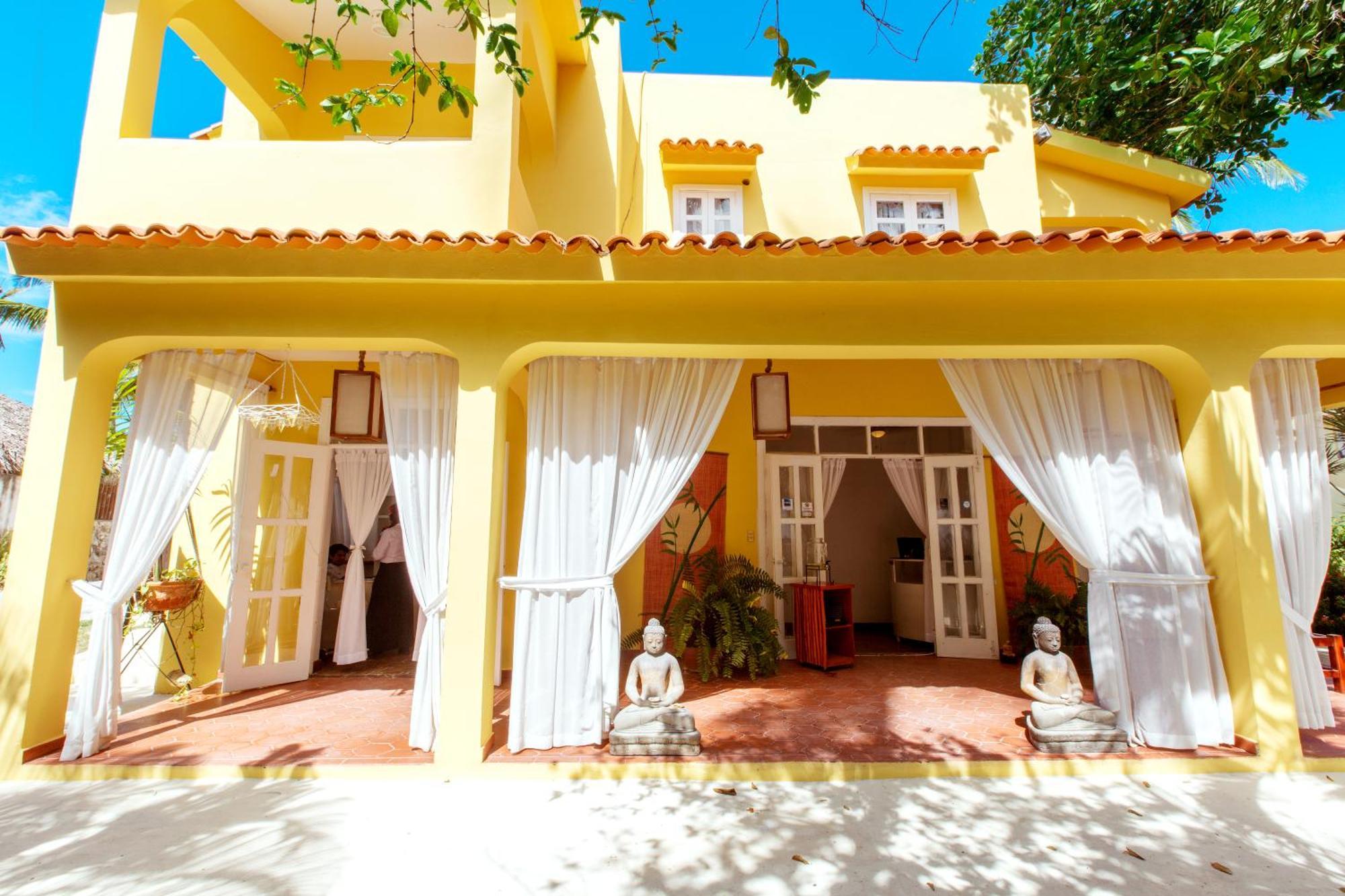 Hotel Tropicana Deluxe Playa Los Corales