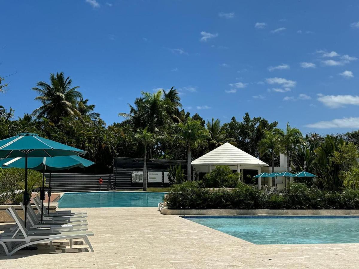 Pop Sol Plata Lux Golf Check Us Out Apartment *