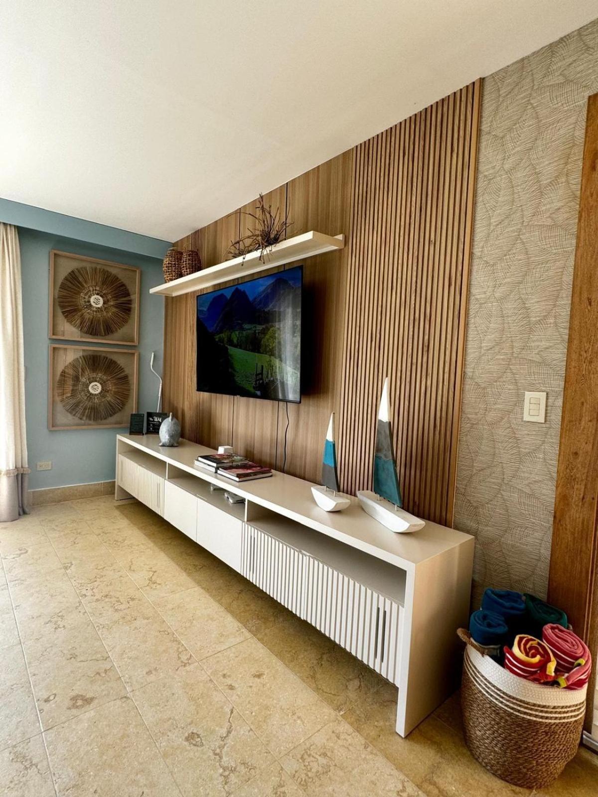 Pop Sol Plata Lux Golf Check Us Out Apartment Puerto Plata