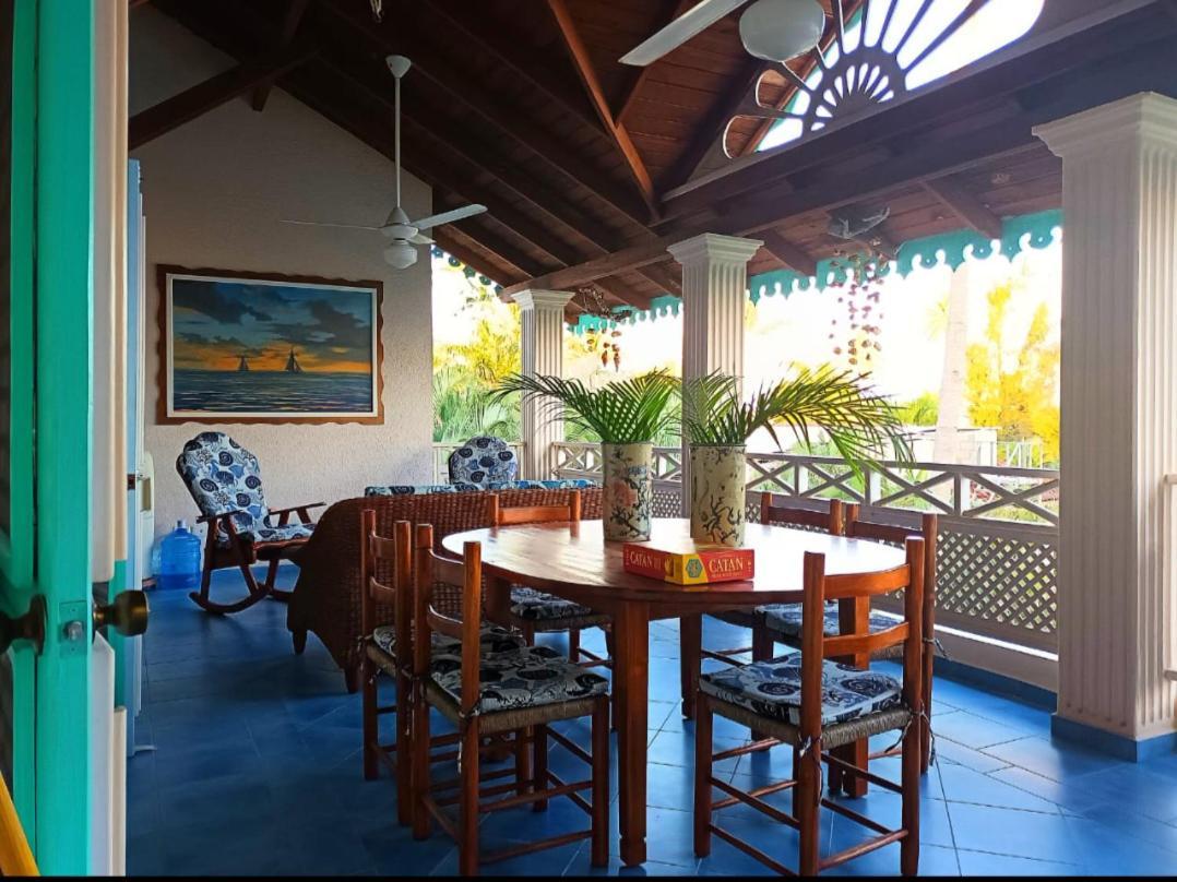 Apartment La Dolce Beachfront Hotels, Terrenas, Samana