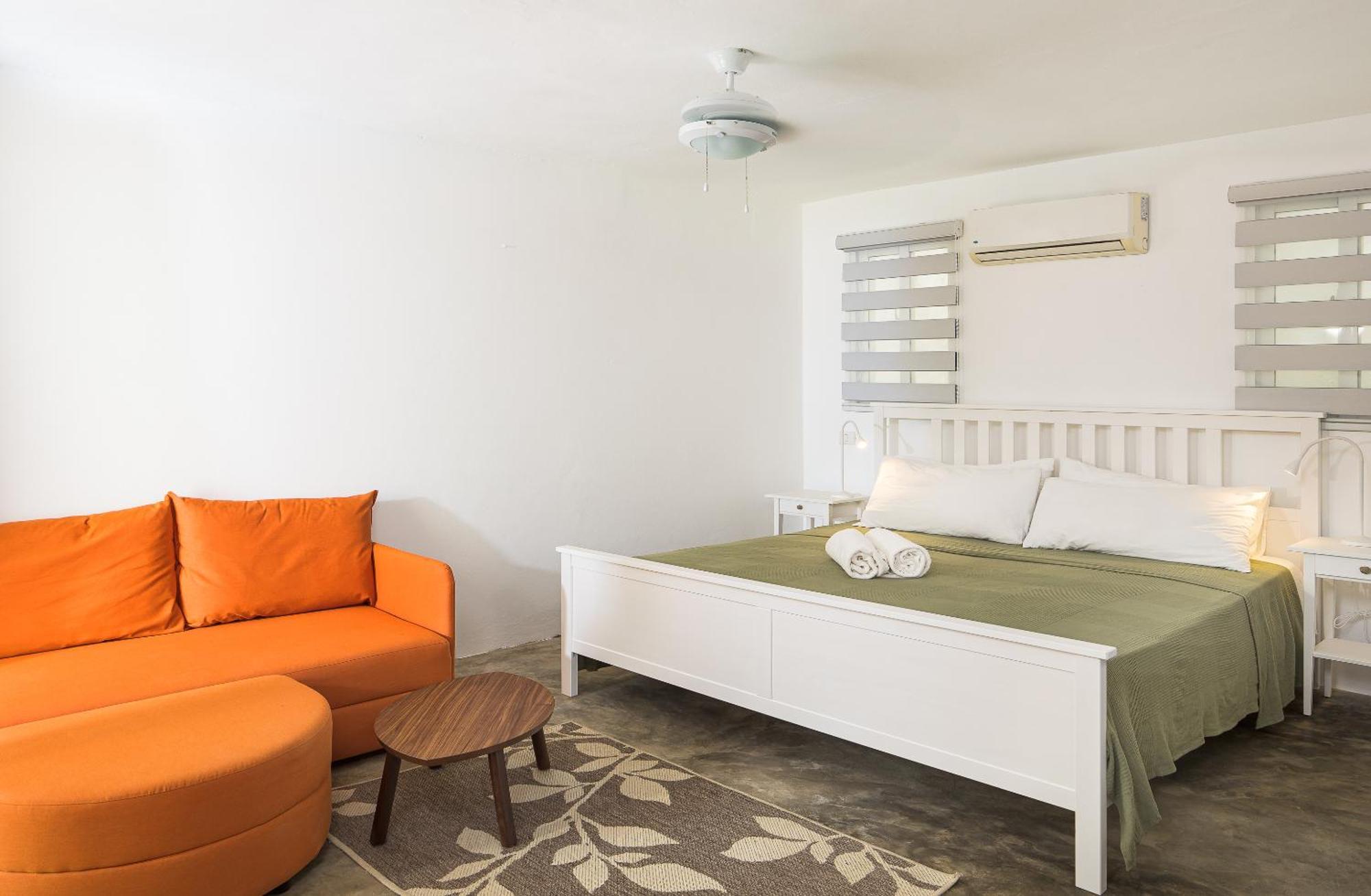Stunning Ocean View Penthouse, Kite Apartment *