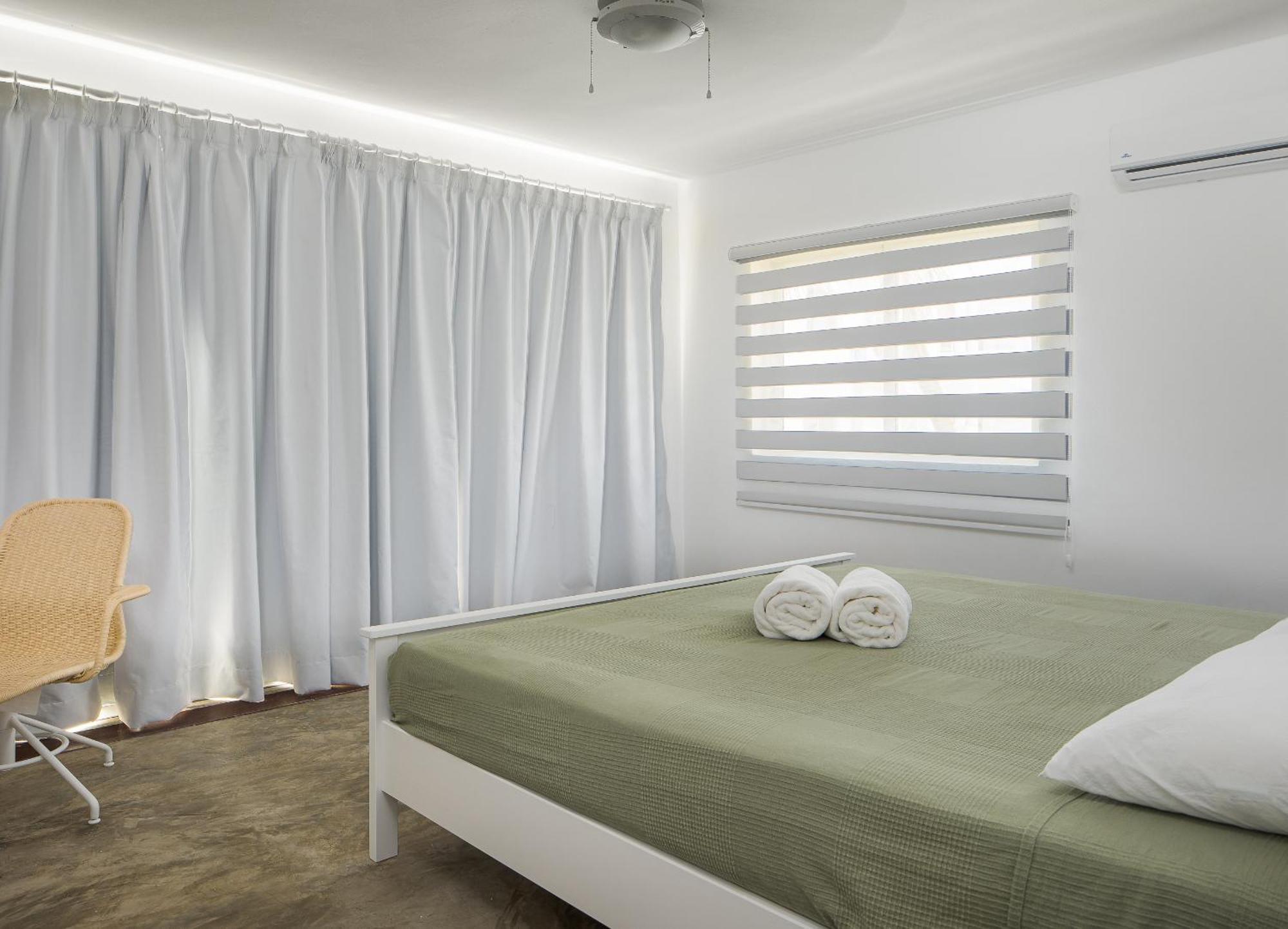Stunning Ocean View Penthouse, Kite Apartment *