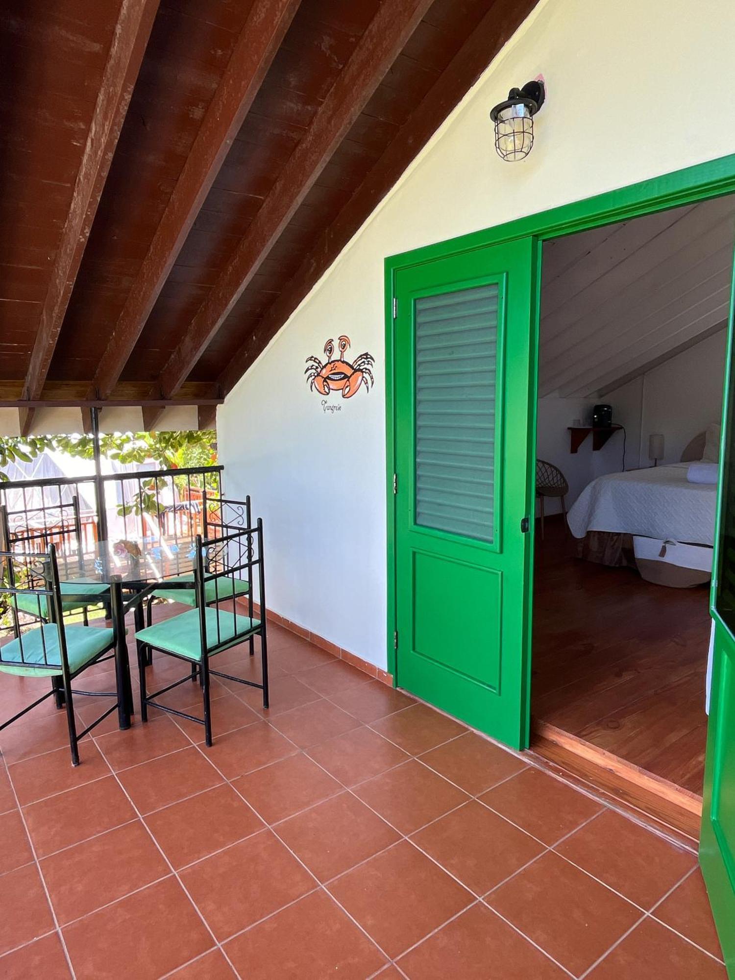 Arena Oceanview & La Terraza Restaurant *