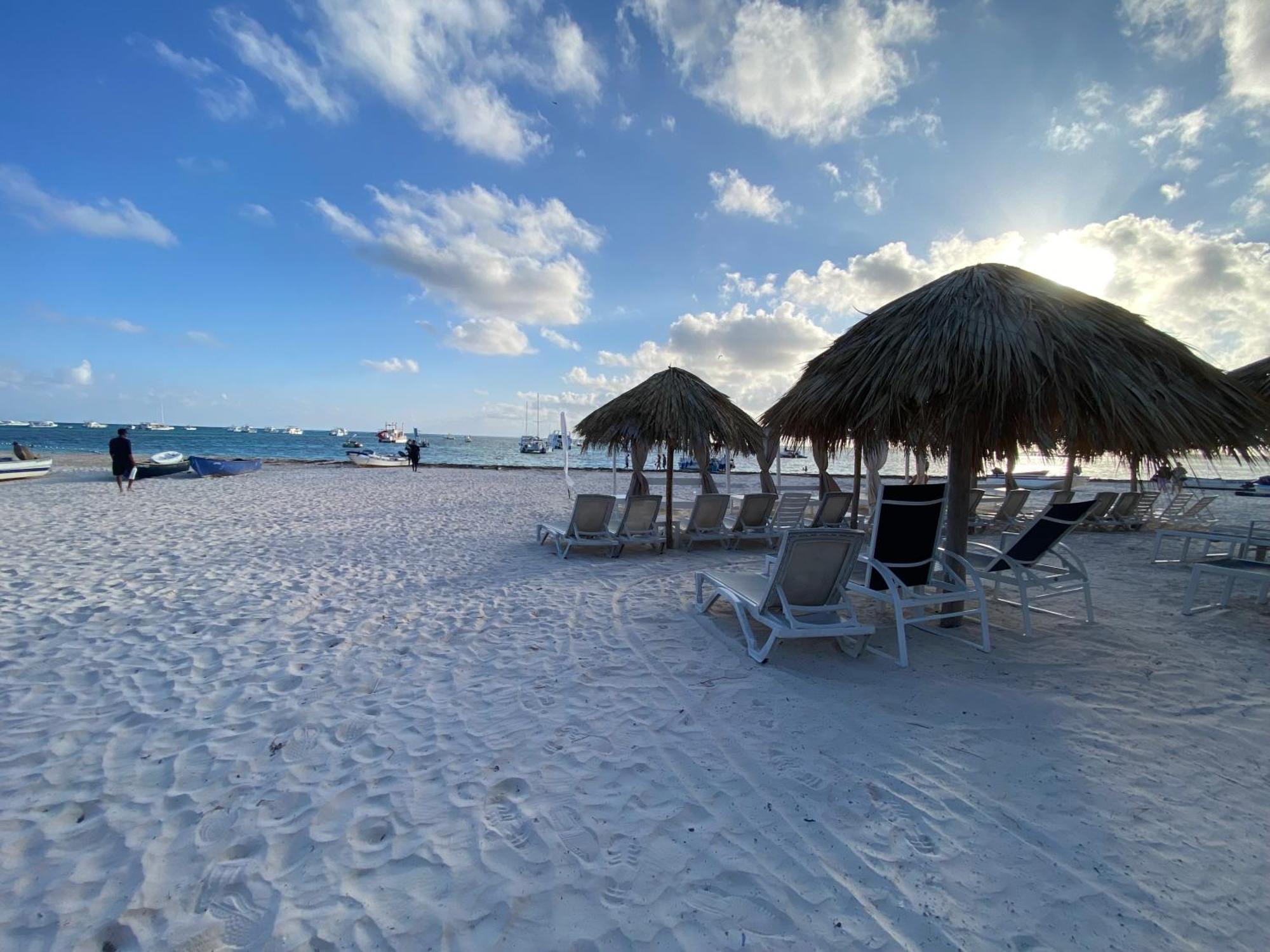 Paradise Close To The Pool Free Parking,wifi- Apartment Punta Cana
