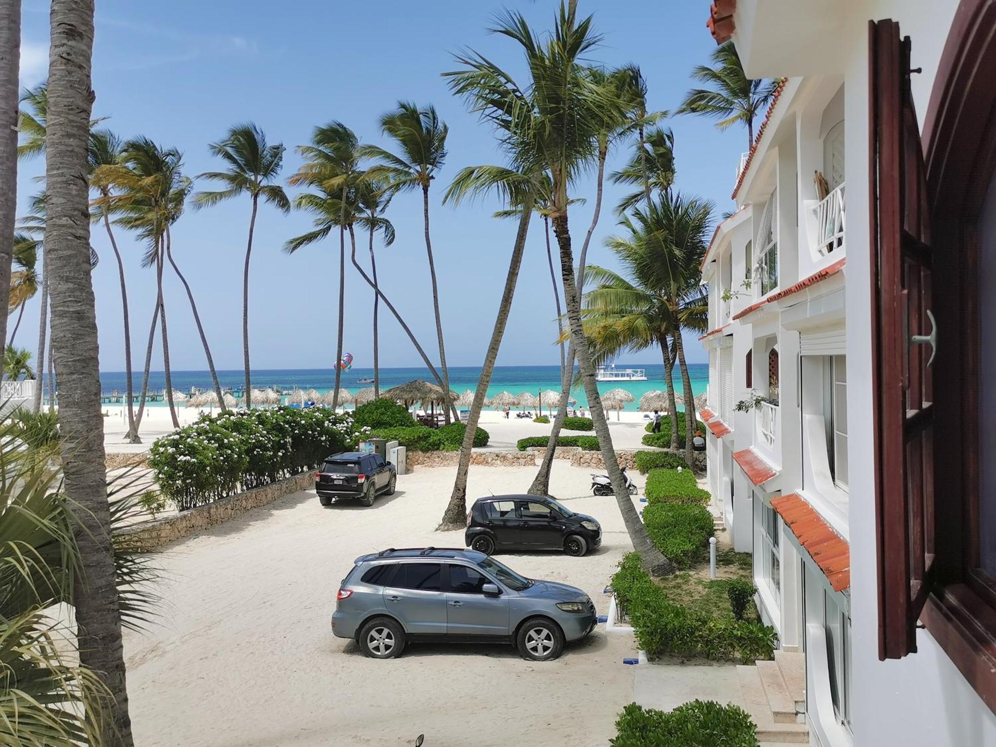 Aparthotel Caribbean Dream & Ocean View Playa Corales 5*