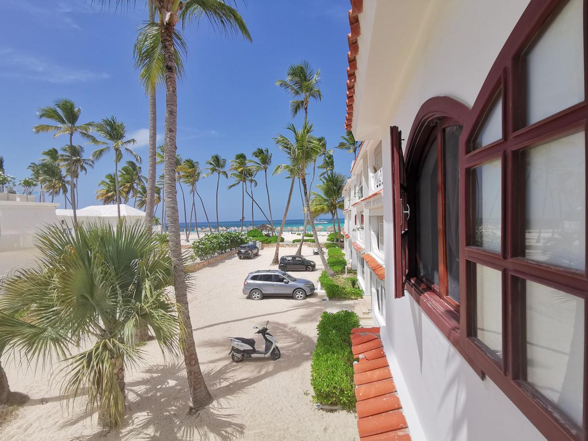 Aparthotel Caribbean Dream & Ocean View Playa Corales 5*