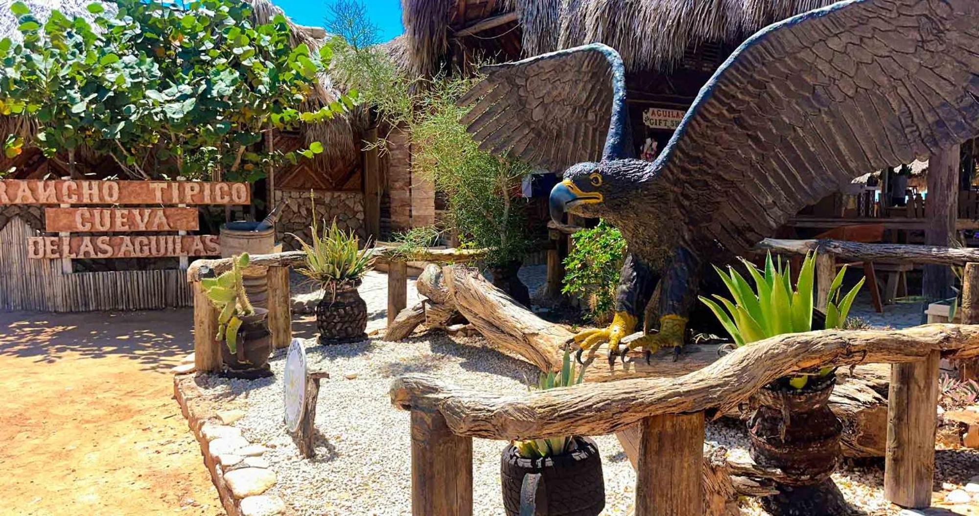 Glamping Cueva De Aguilas Pedernales
