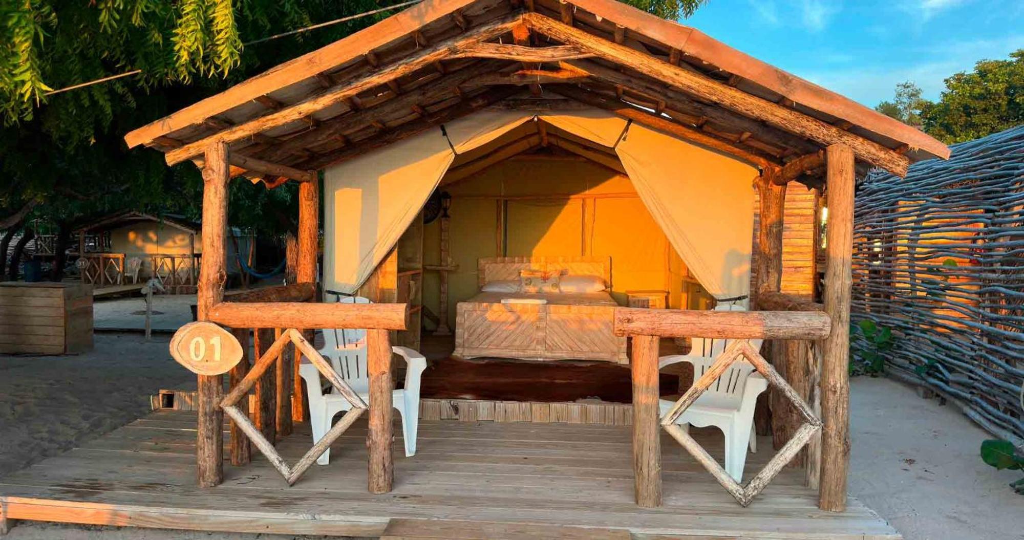Holiday park Glamping Cueva De Aguilas Pedernales