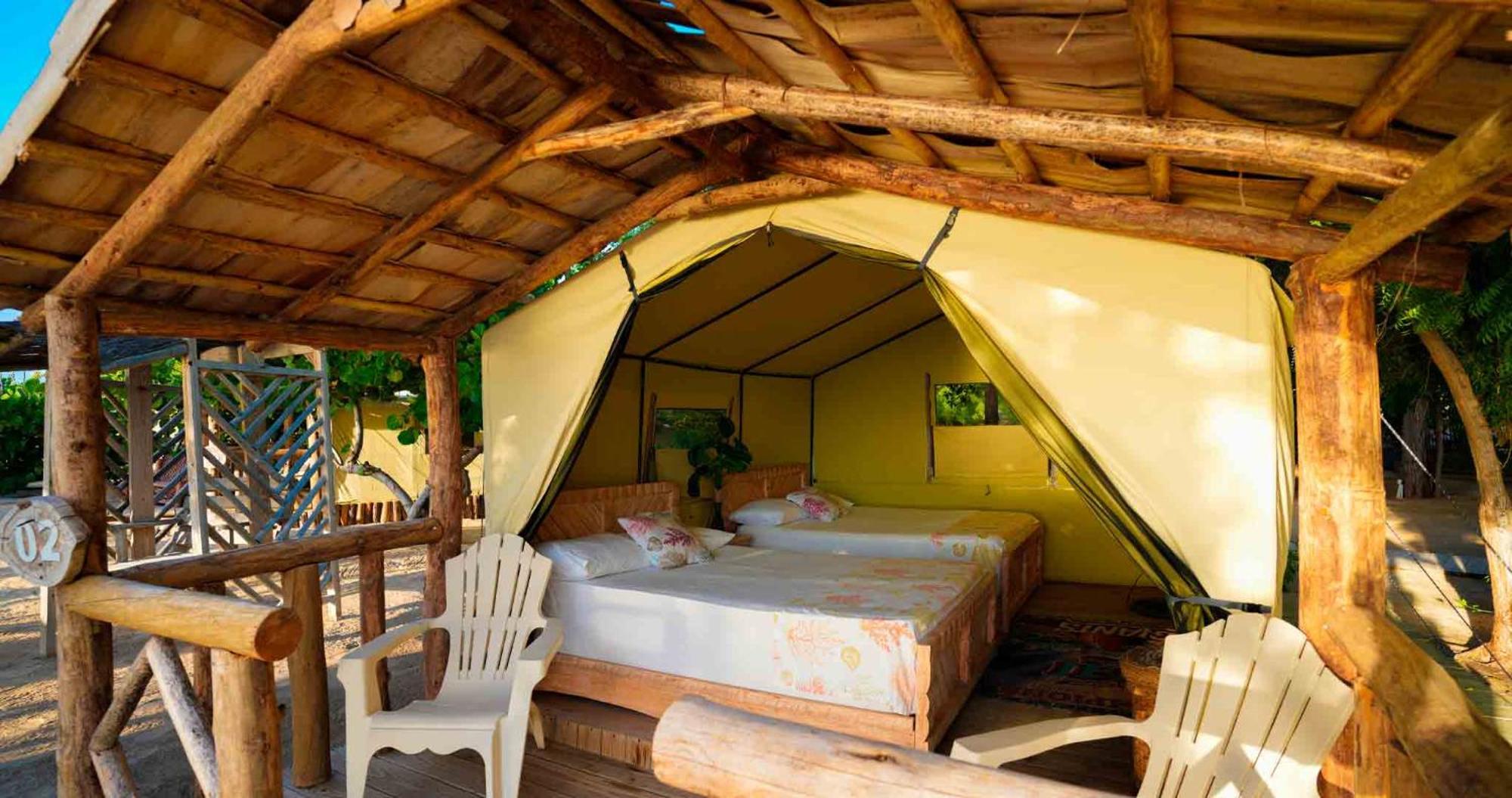 Glamping Cueva De Aguilas 2*