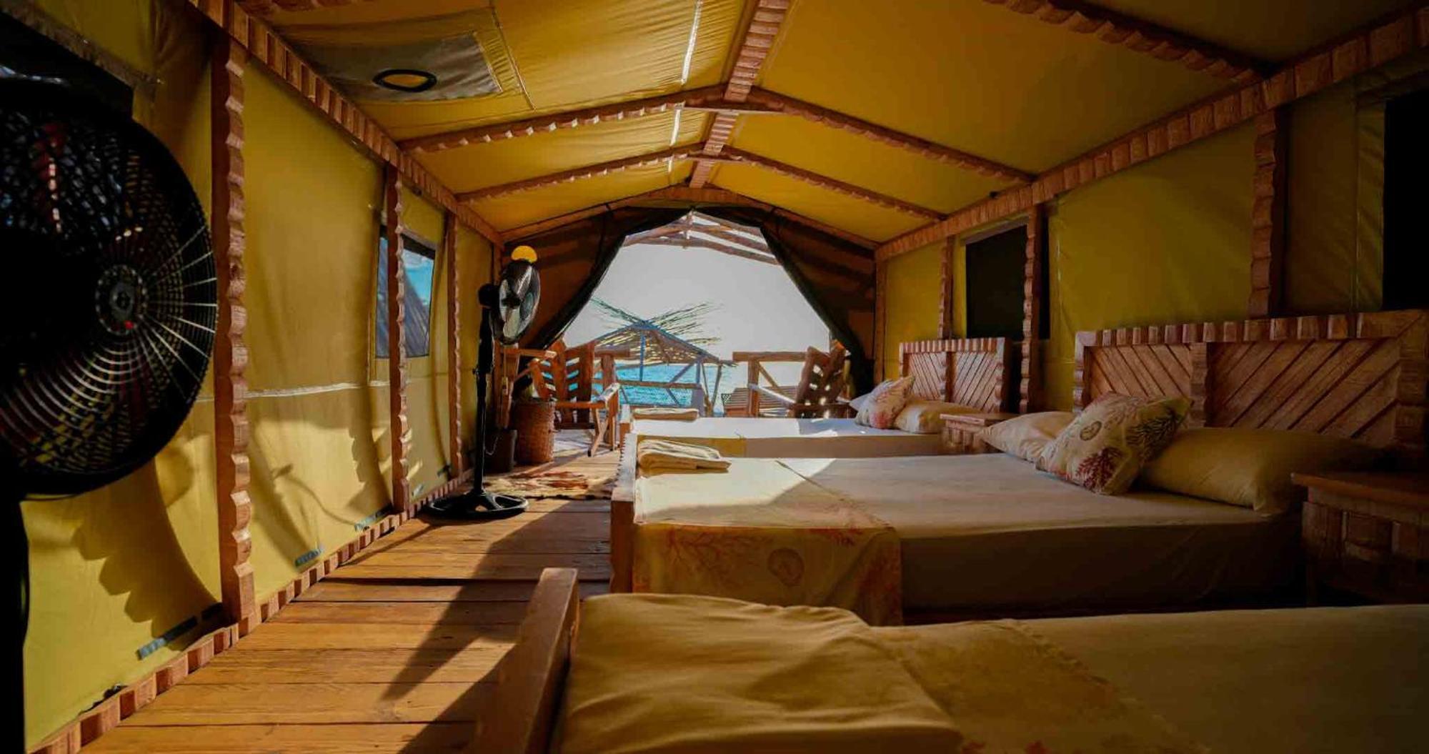 Glamping Cueva De Aguilas Holiday park