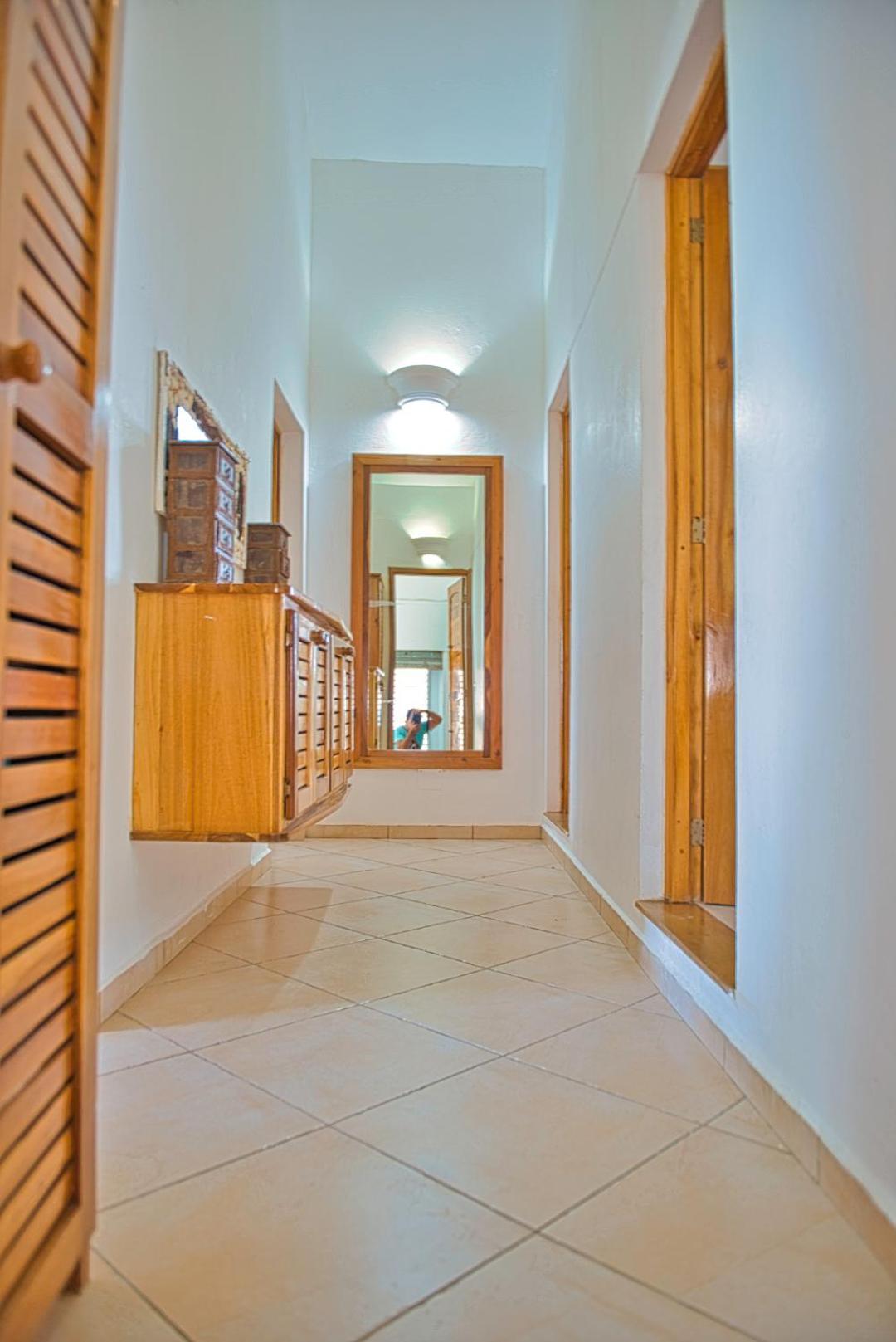 Chiara Terrenas Aparthotel