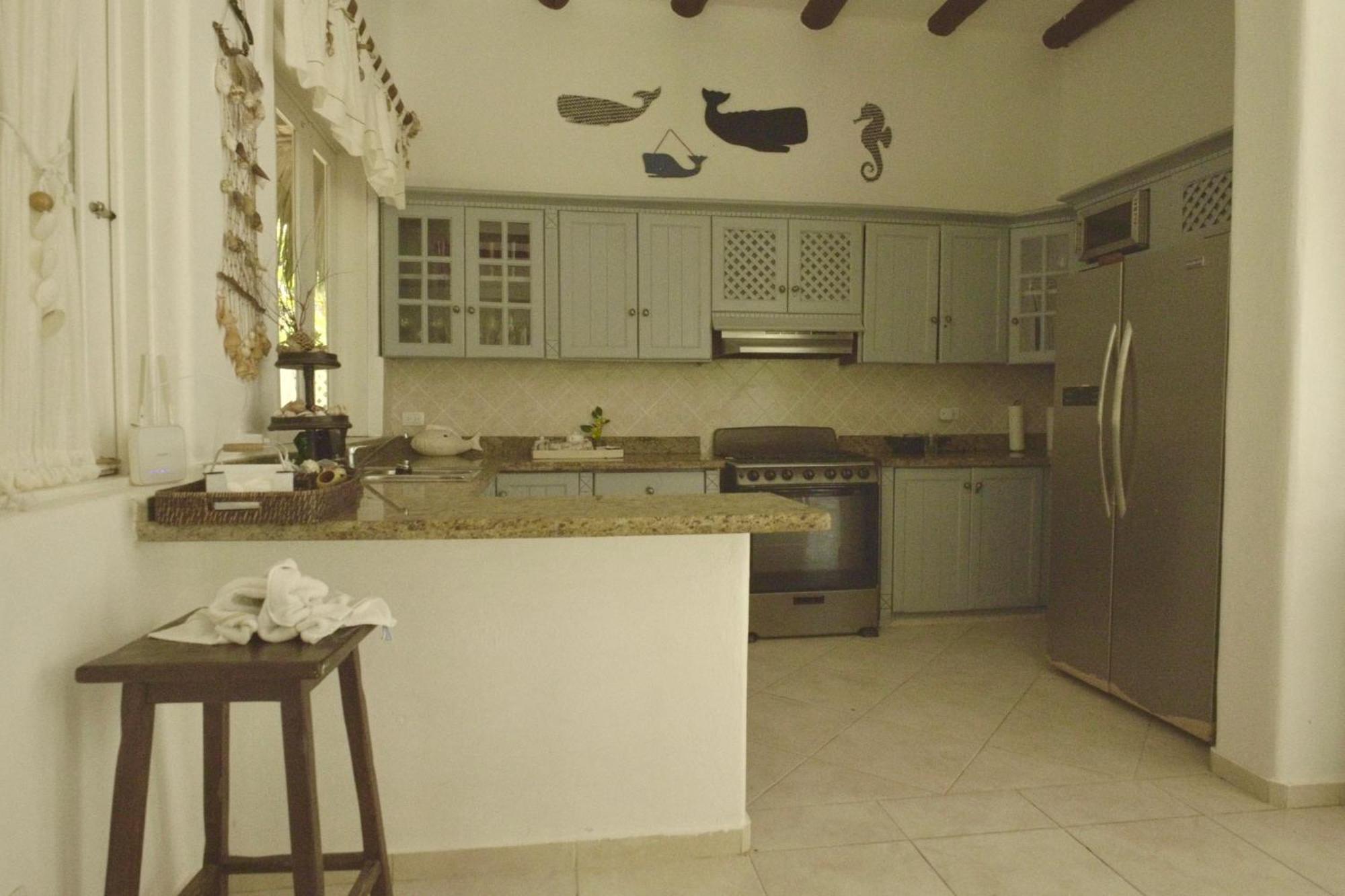 Villa Maranata Complex 5 3brd Frontbeach