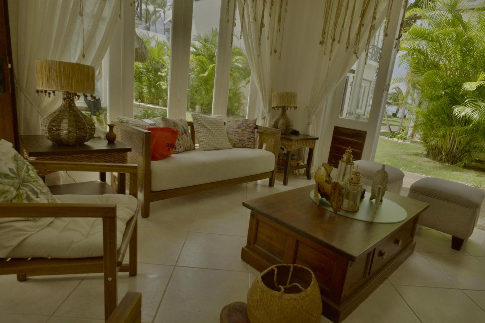 Maranata Complex 5 3brd Frontbeach Villa