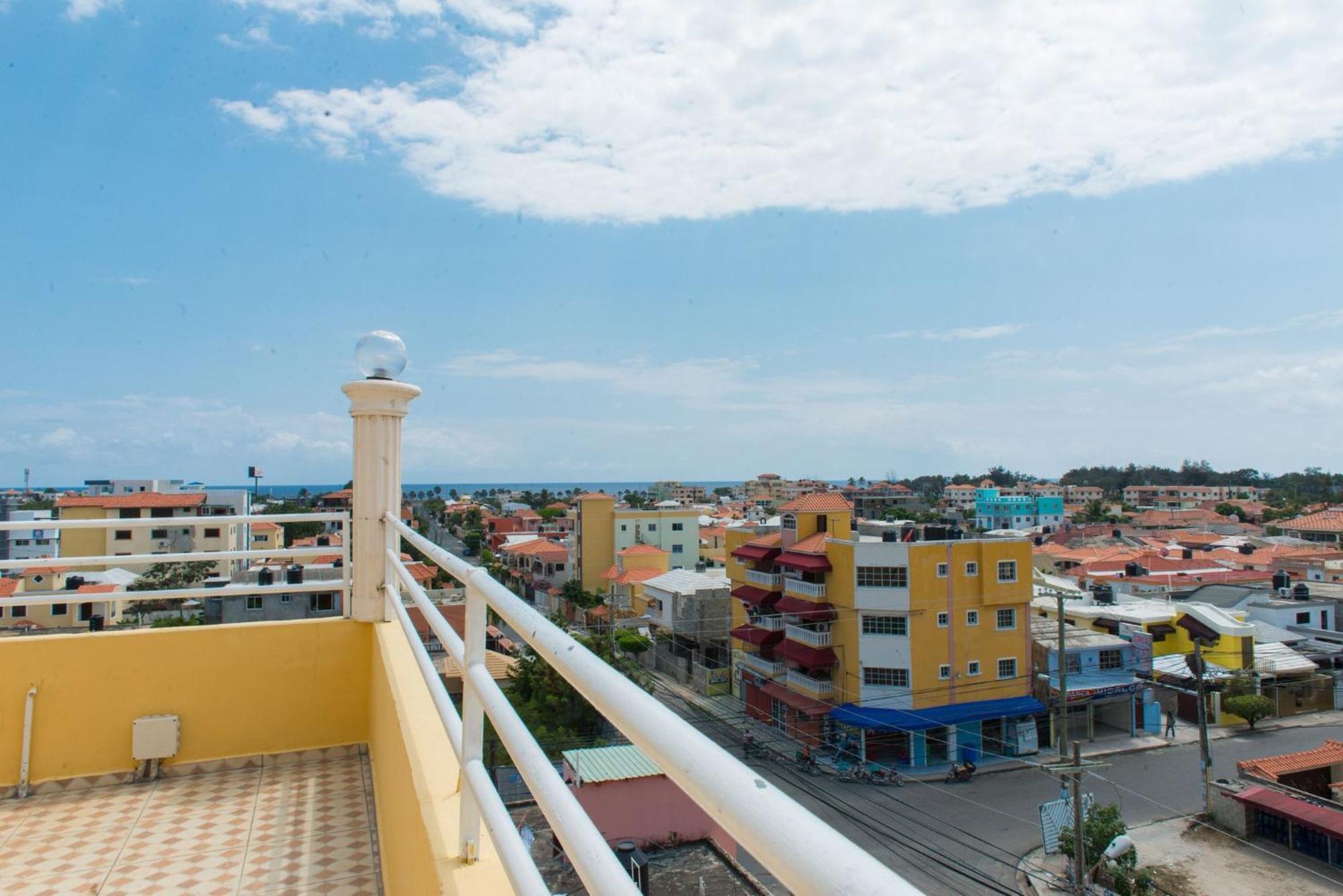 Tropical Island Apartahotel- One Bedroom Looking To The * La Viva