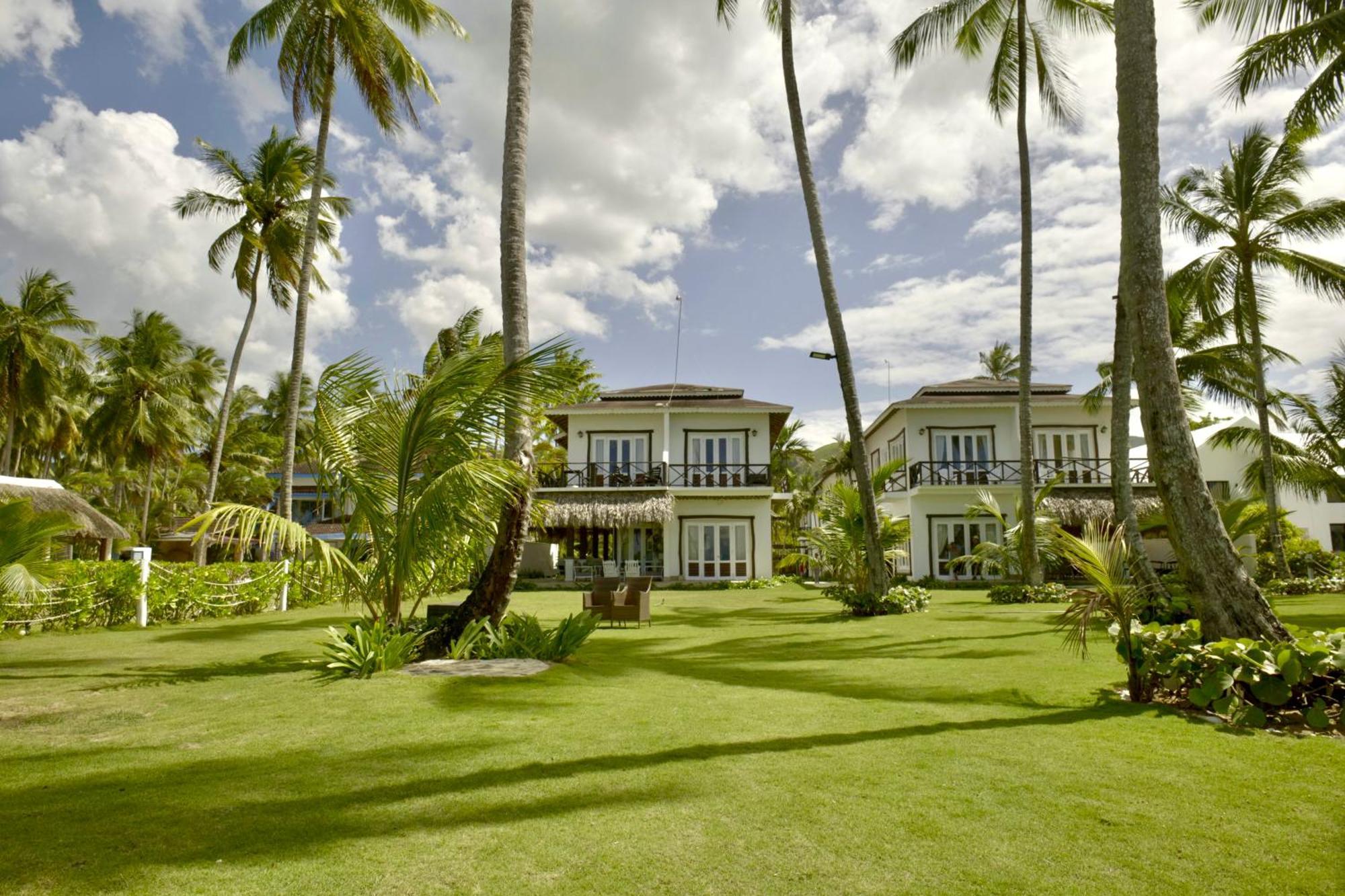 Maranata Complex 5 3brd Frontbeach Villa *