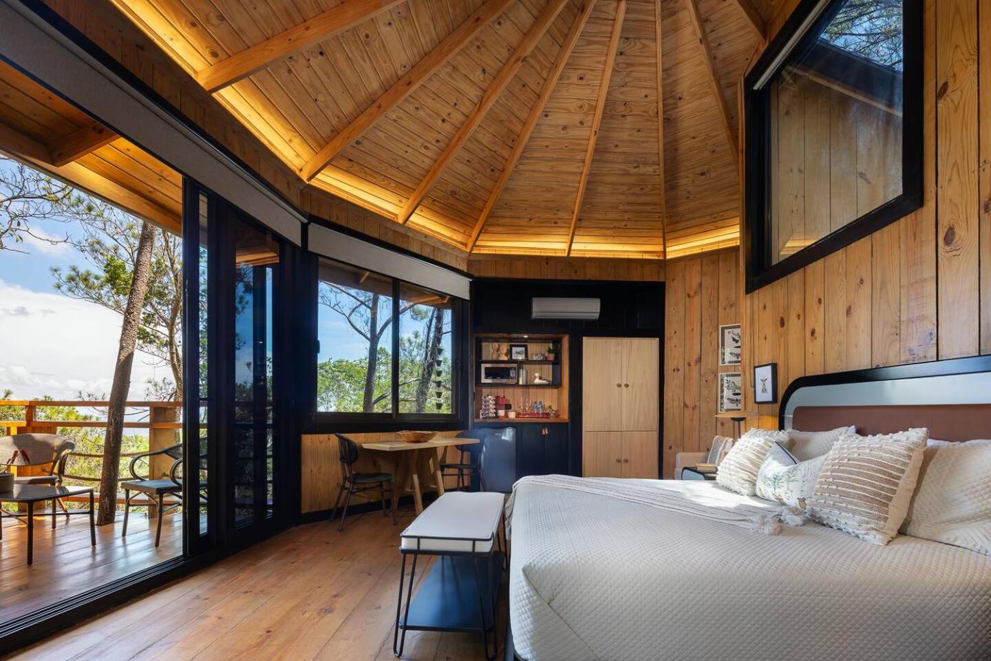 The Grand Forest Villa