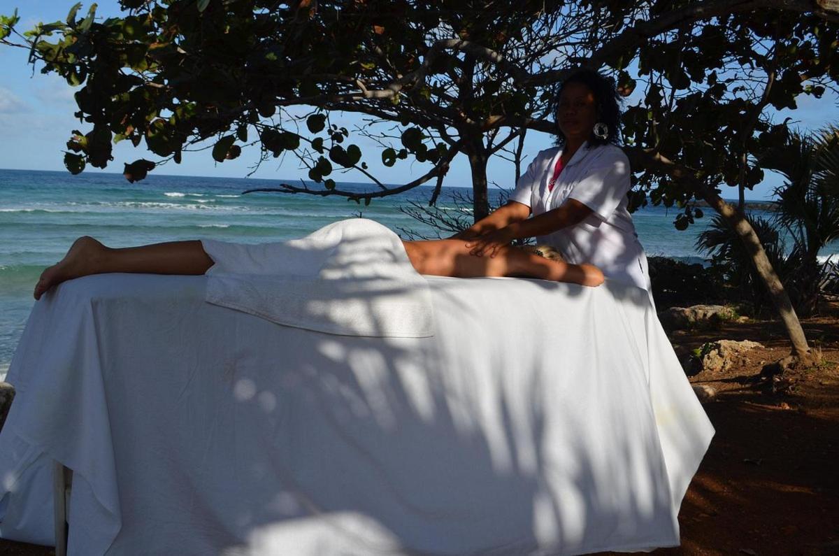 La Saladilla Beach Club Hotel 4*