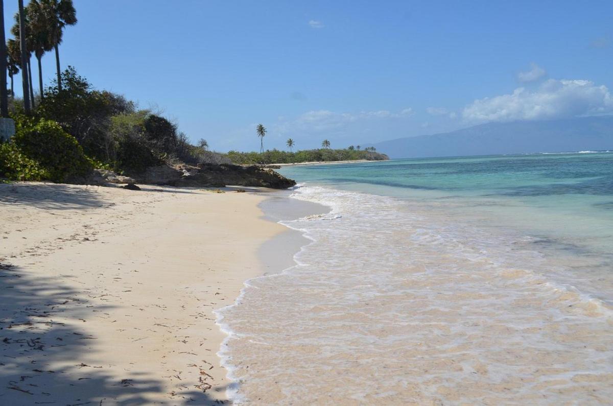 Hotel La Saladilla Beach Club Barahona
