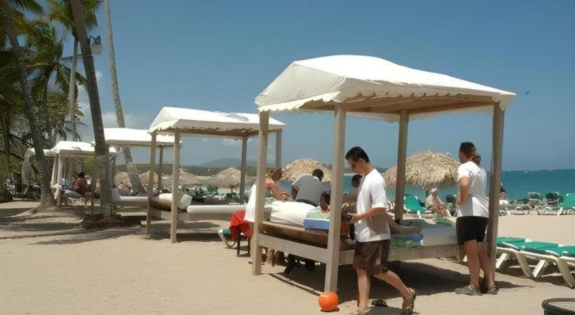 Hotel Celuisma Playa Dorada 4*