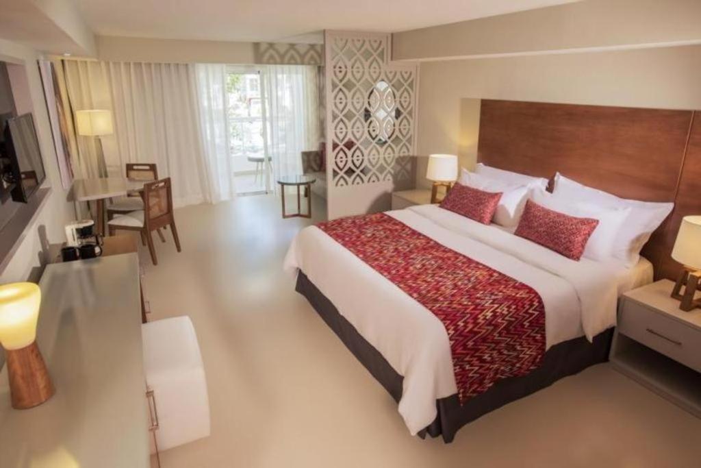 Celuisma Playa Dorada Hotel 4*