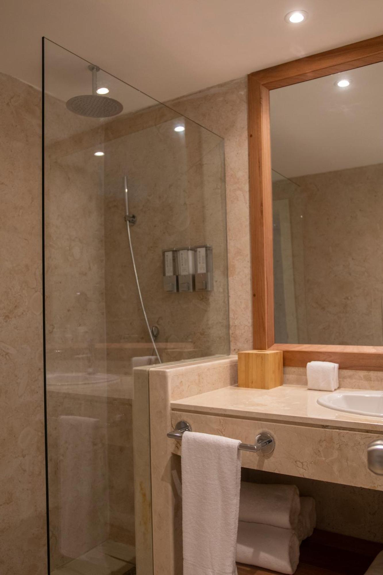 Iberostar Waves 5*