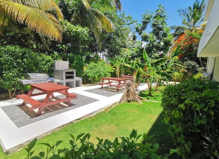 Aparthotel Caribbean Dream With Pool Playa Corales Punta Cana