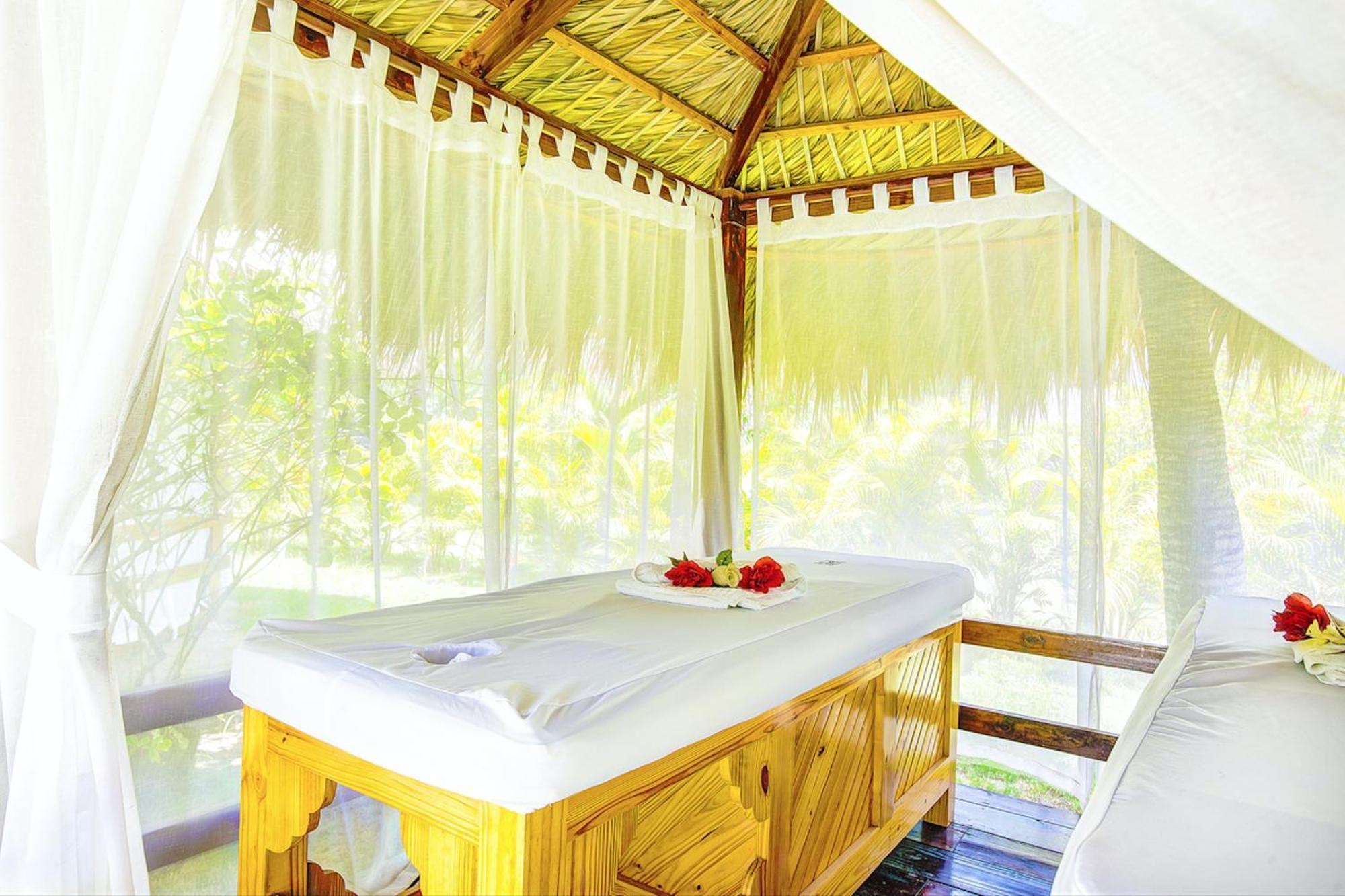 Aparthotel Caribbean Dream With Pool Playa Corales 5*