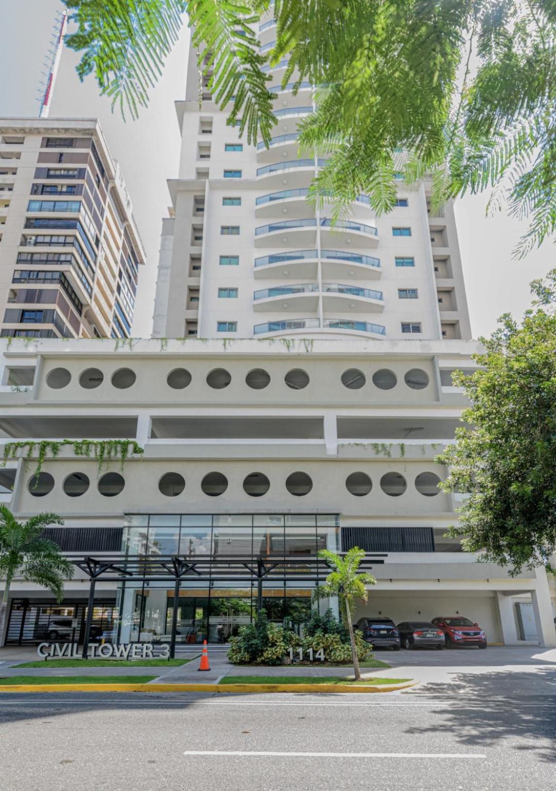 Escape Apartments, Balcony, Pool, Gym & In La Julia
