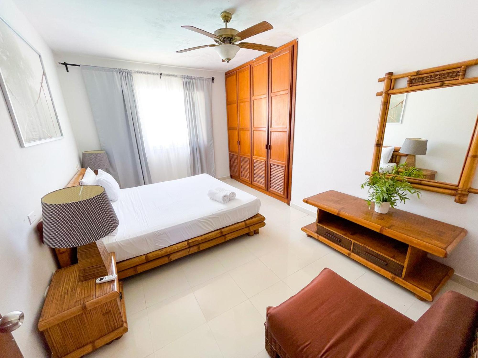 & Long Term Vacation Bavaro Club & 5*