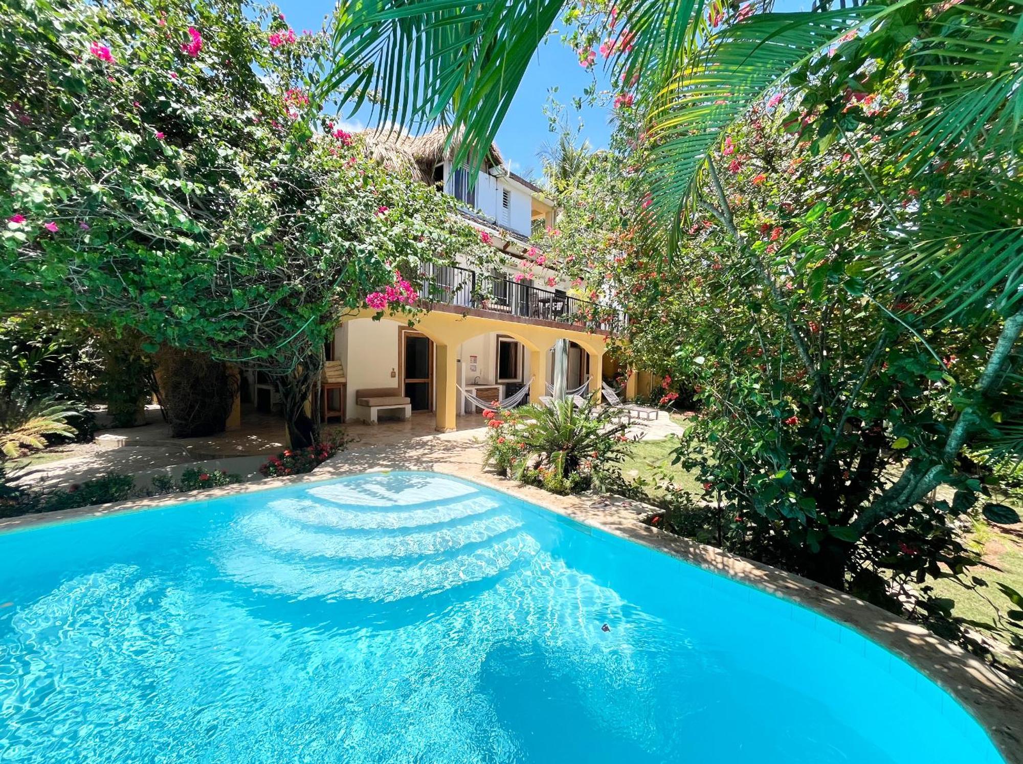 Surfbreak B&B Holiday park 3*