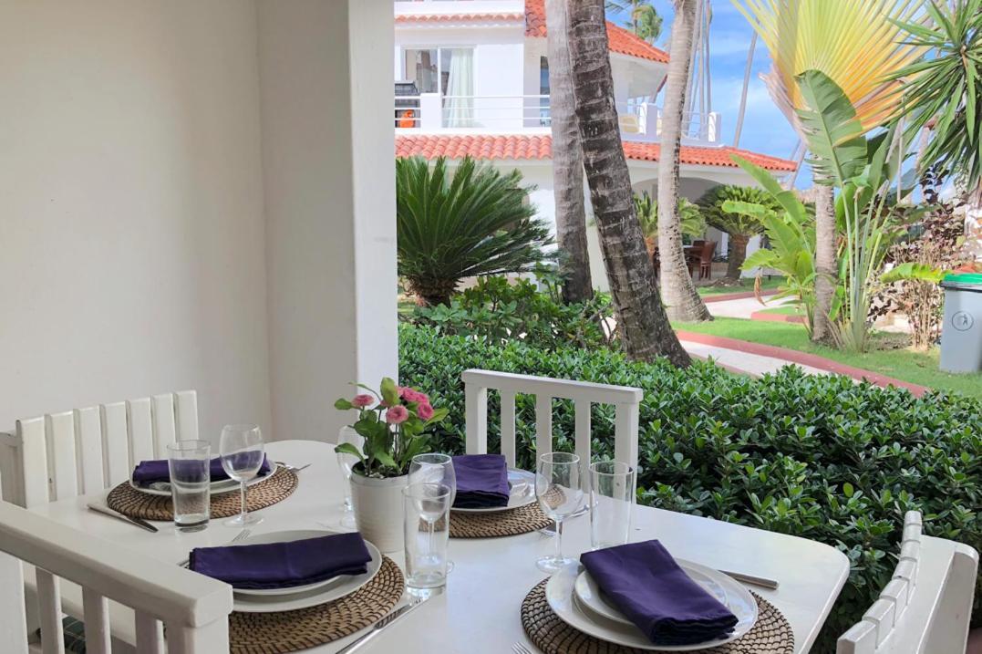 & With Pool And Ocean View Playa Corales Aparthotel *
