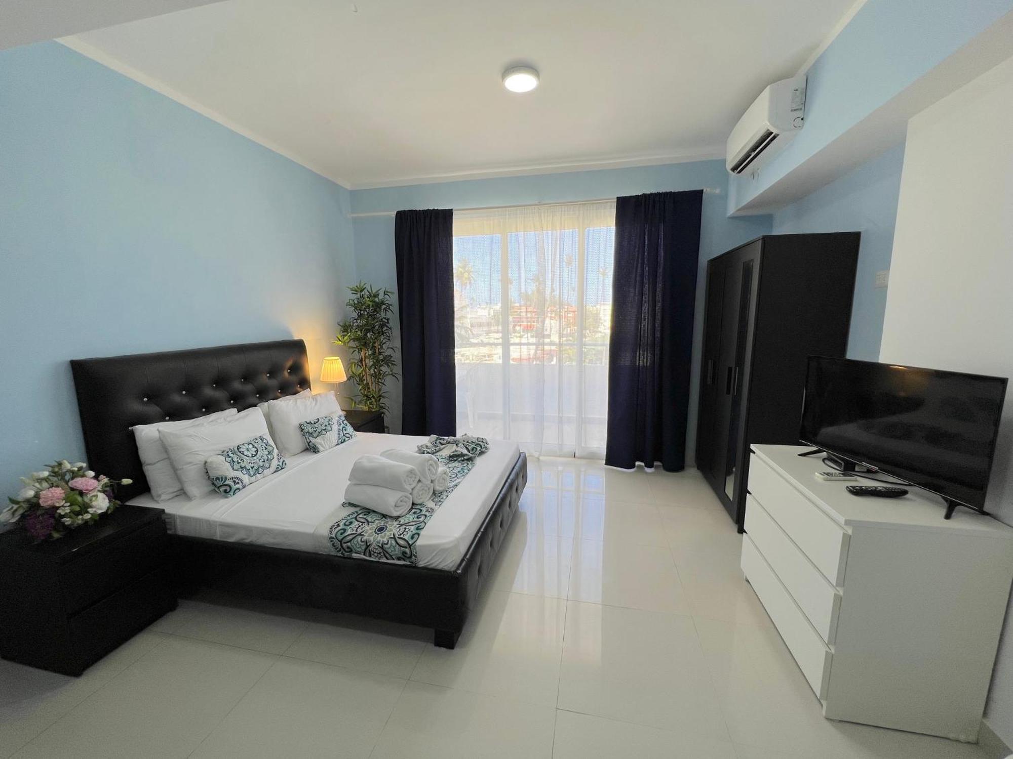 Aparthotel Olas Del Caribe - Vacation With Rooftop Pool - Playa Corales 5*